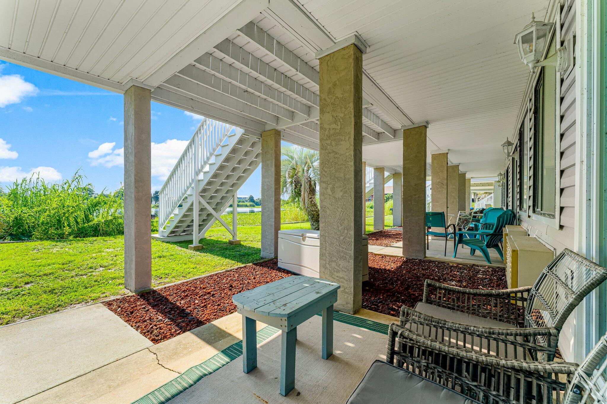 LULLWATER BEACH - Residential