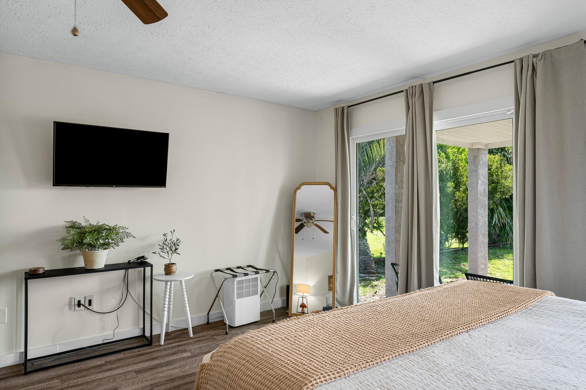 LULLWATER BEACH - Residential
