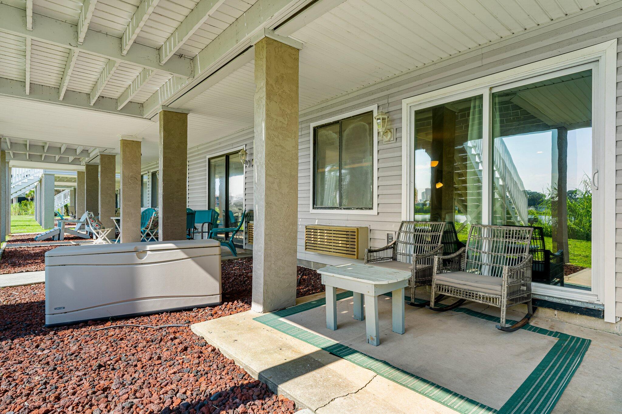 LULLWATER BEACH - Residential