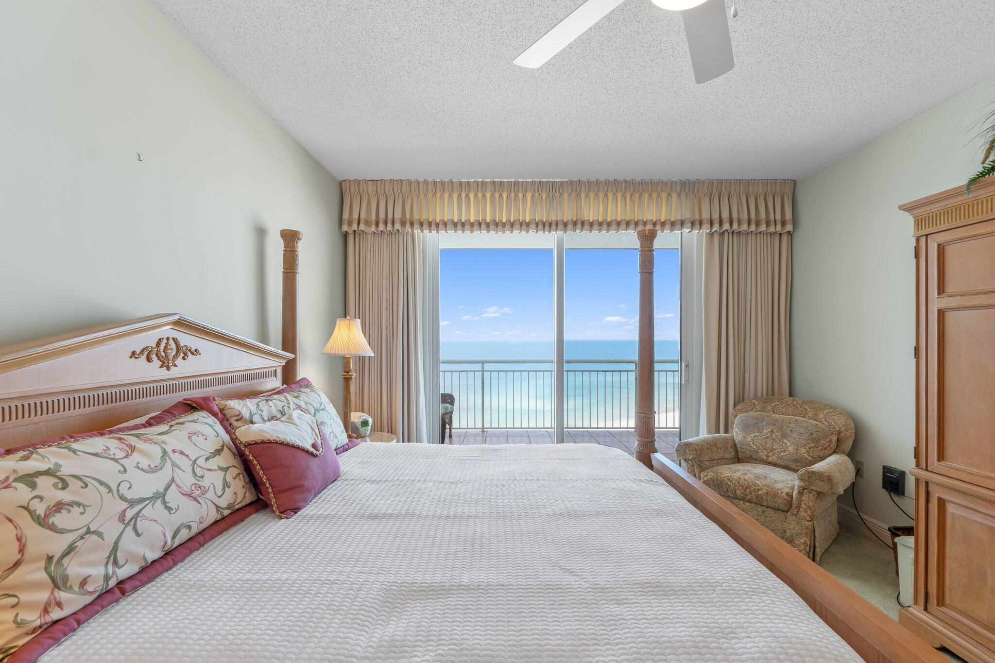 BELLE MER CONDOMINIUM - Residential