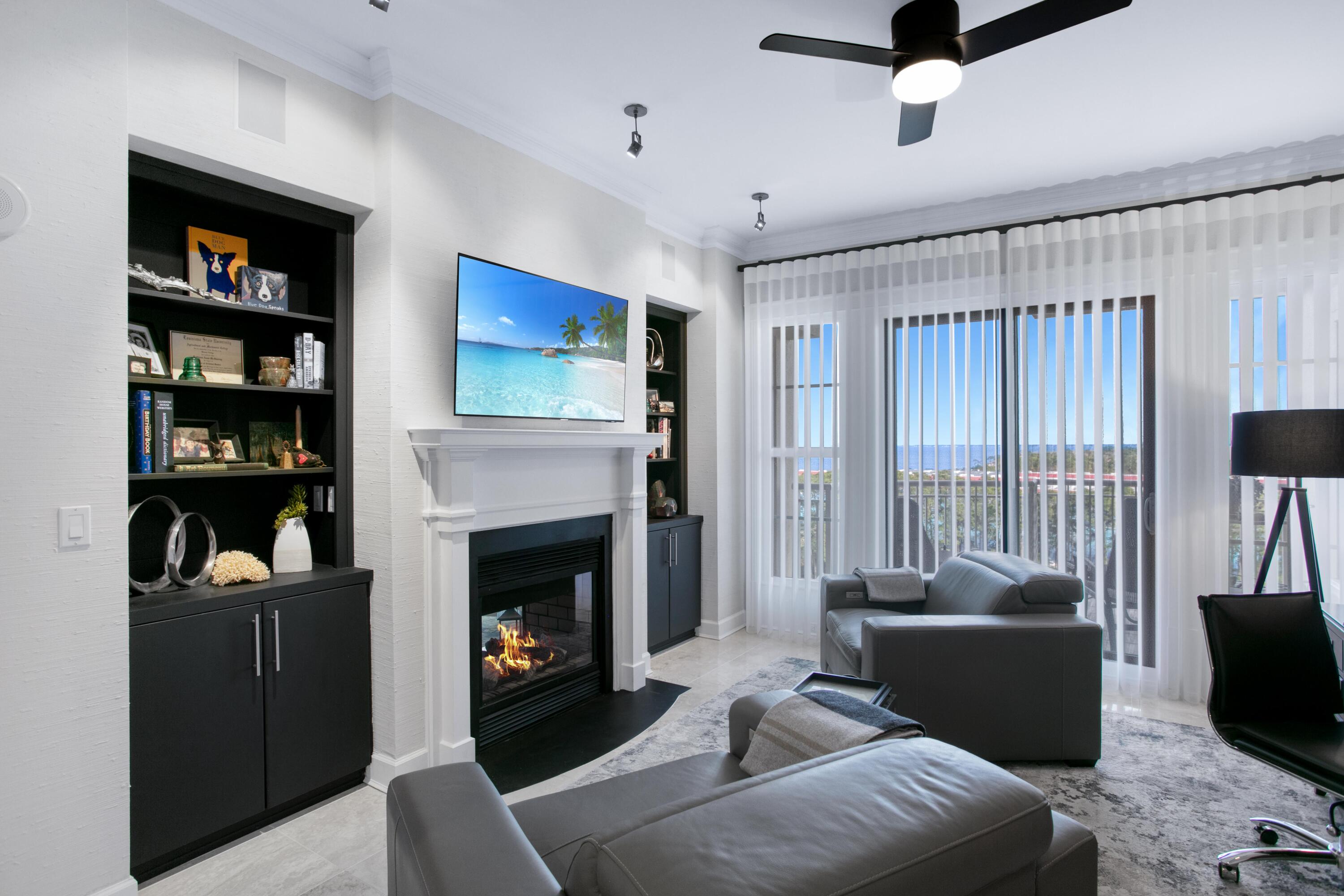 ONE WATER PLACE - Residential