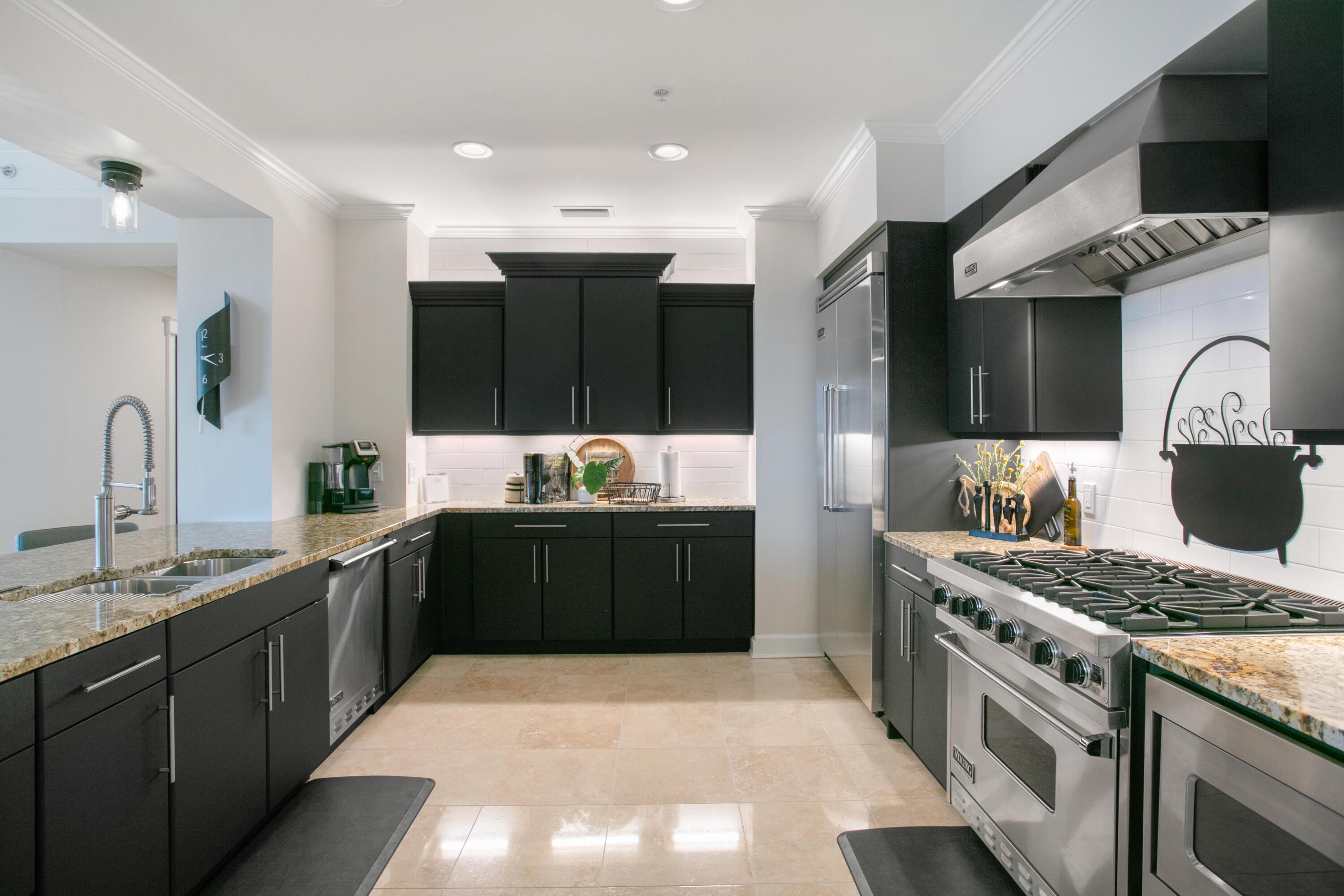 ONE WATER PLACE - Residential