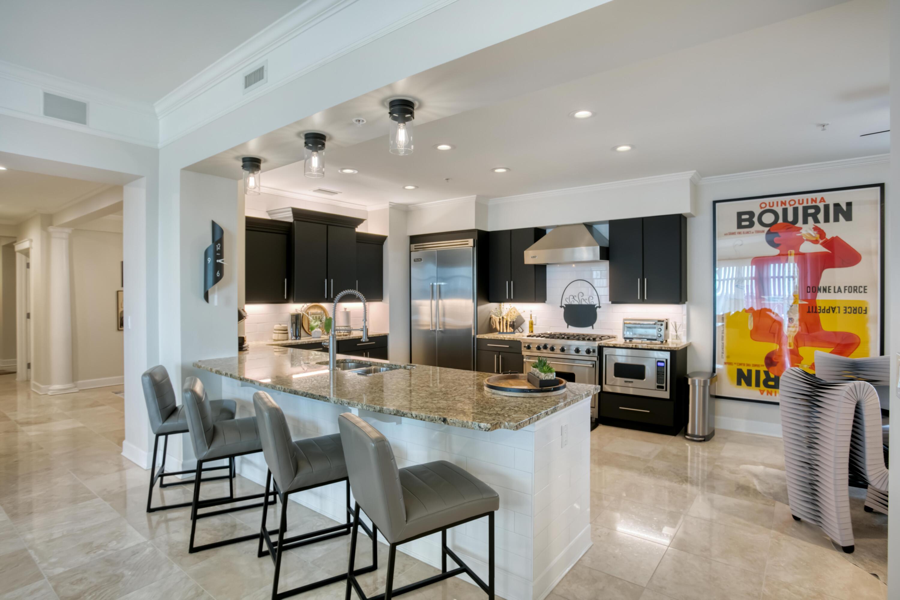 ONE WATER PLACE - Residential
