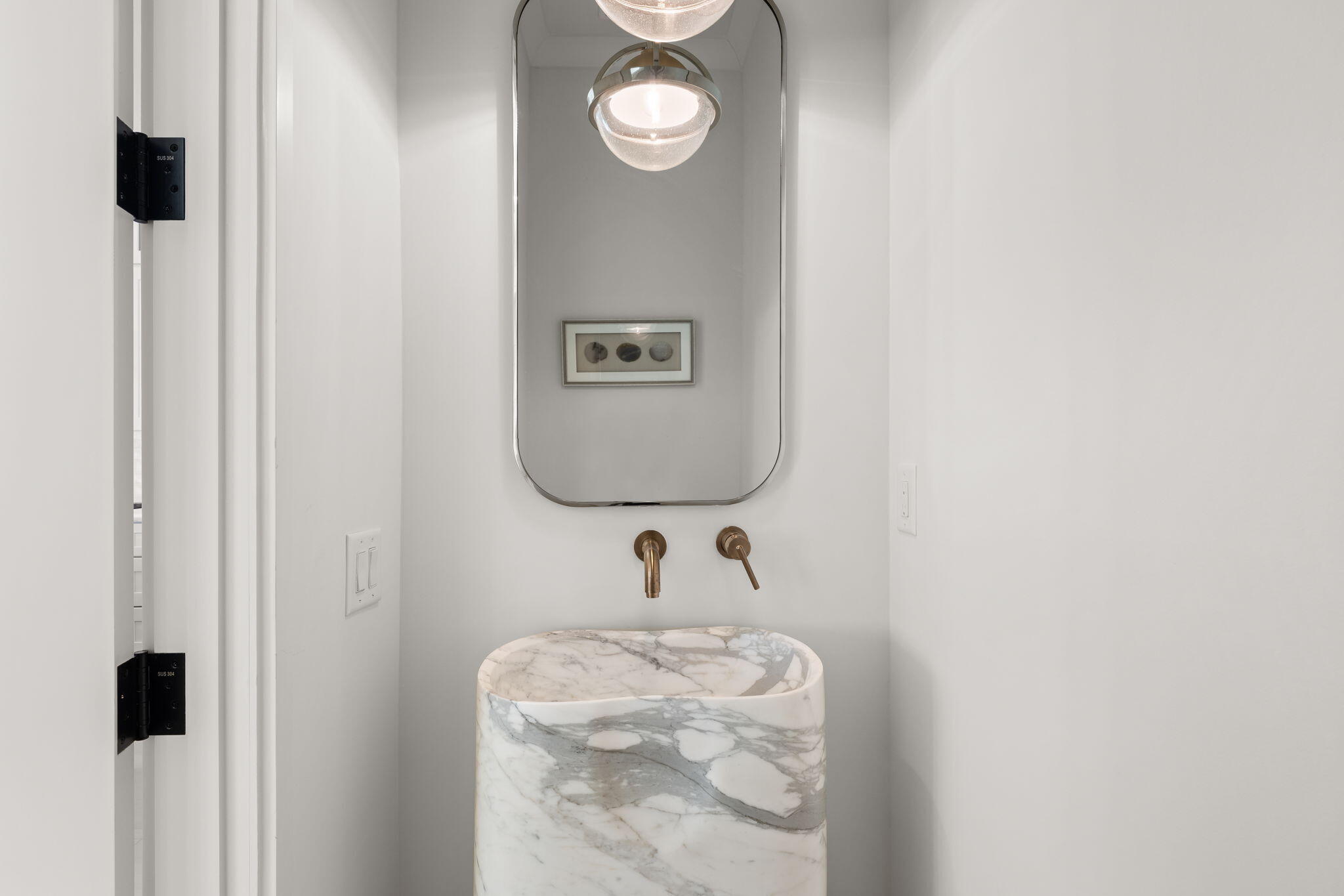 TRESCA PLACE - Residential