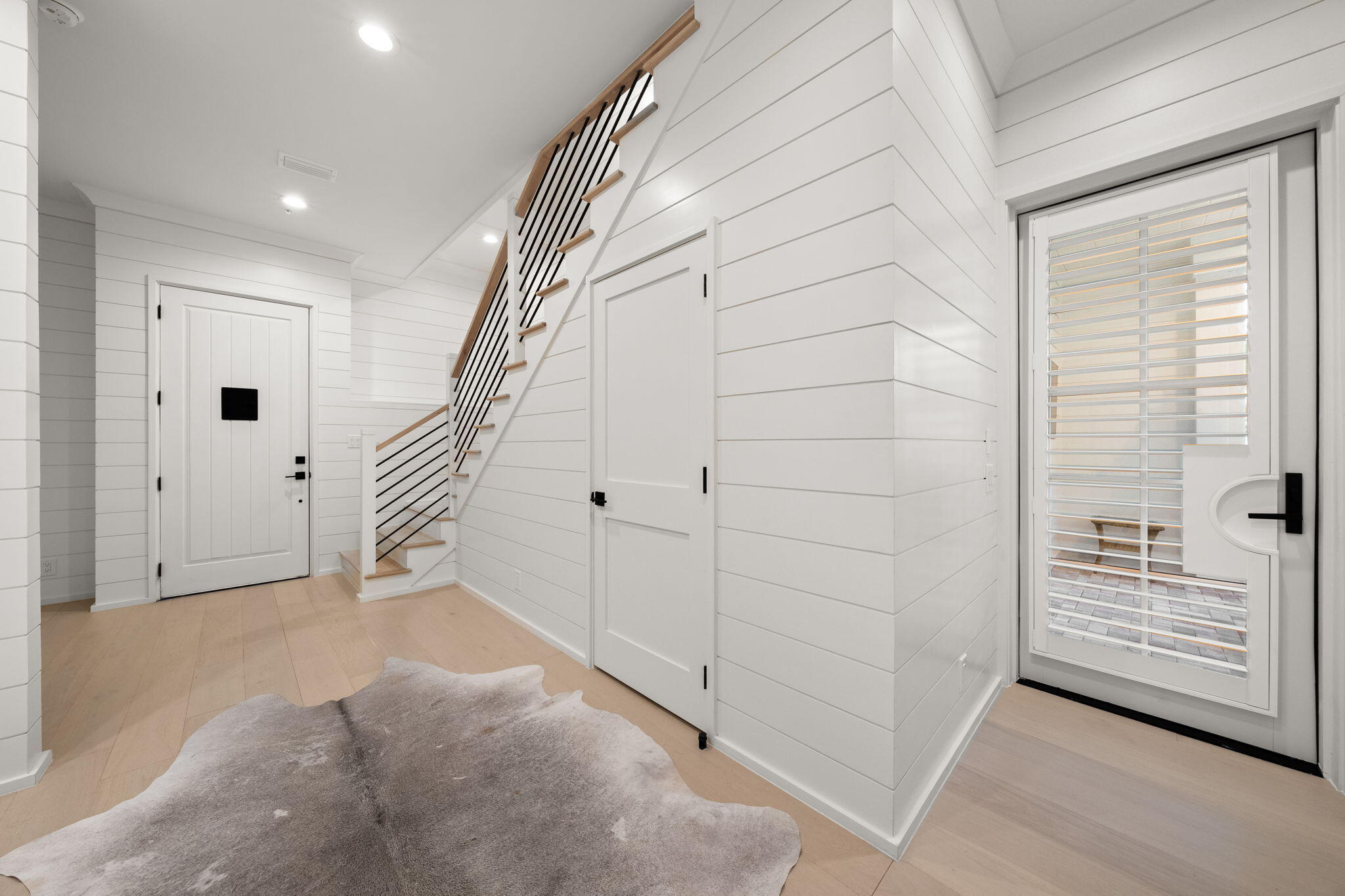 TRESCA PLACE - Residential