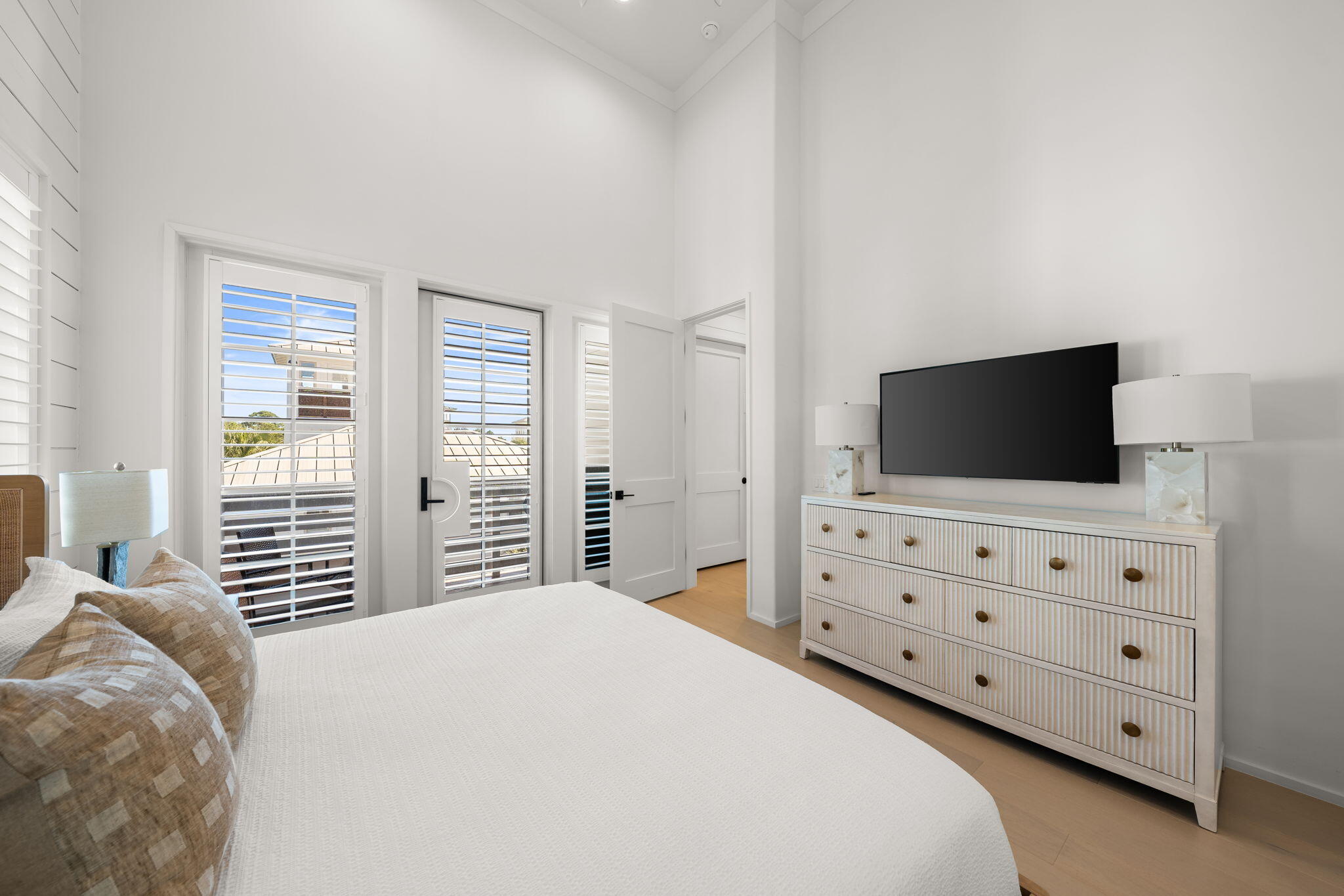 TRESCA PLACE - Residential