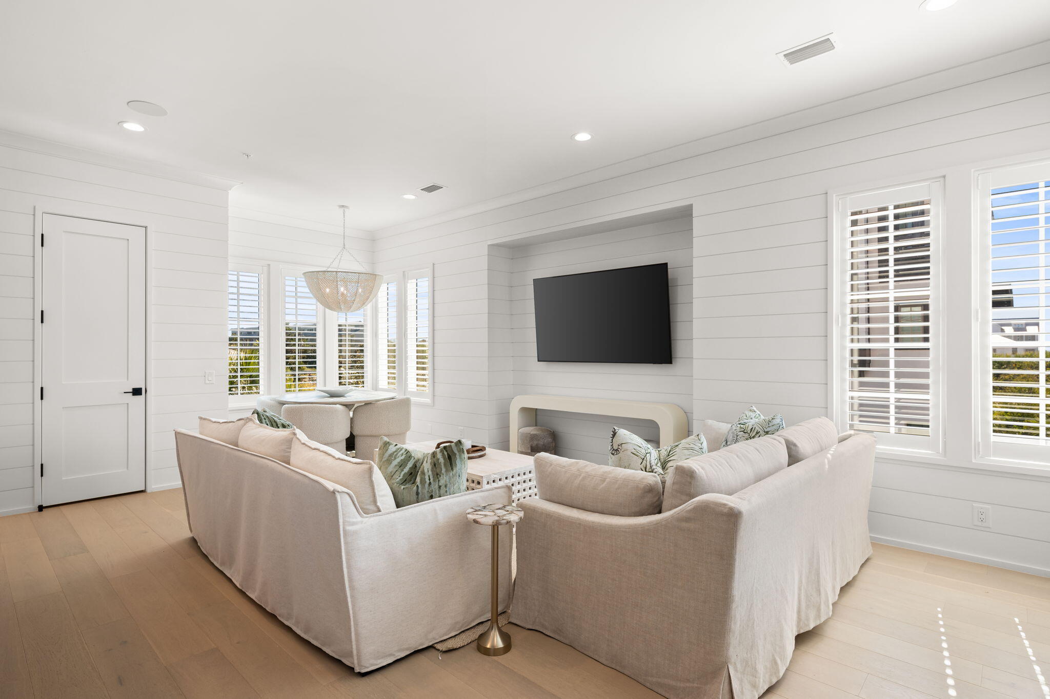 TRESCA PLACE - Residential