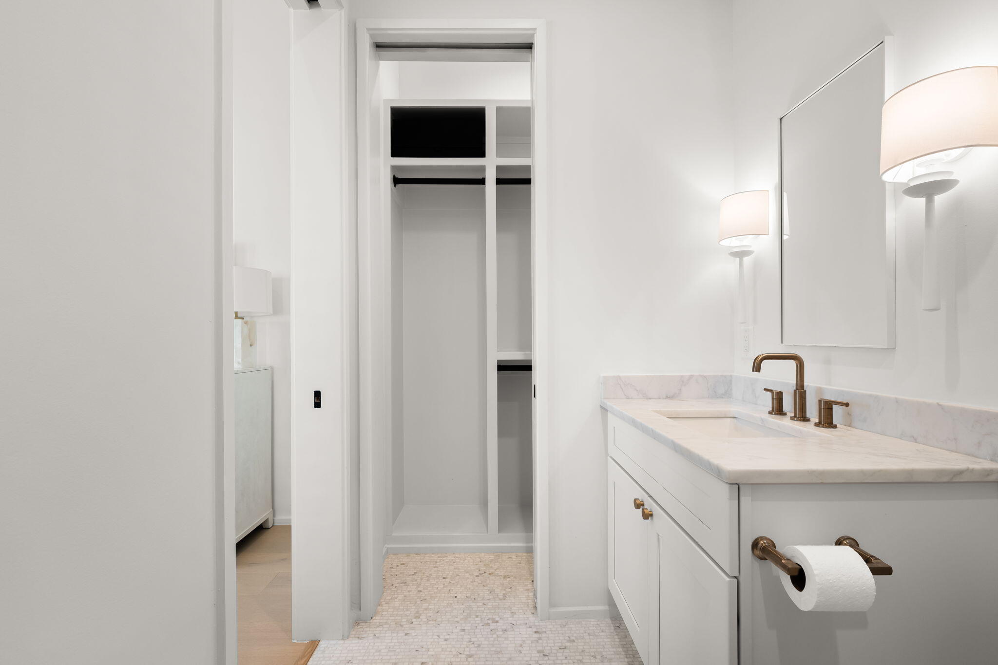 TRESCA PLACE - Residential