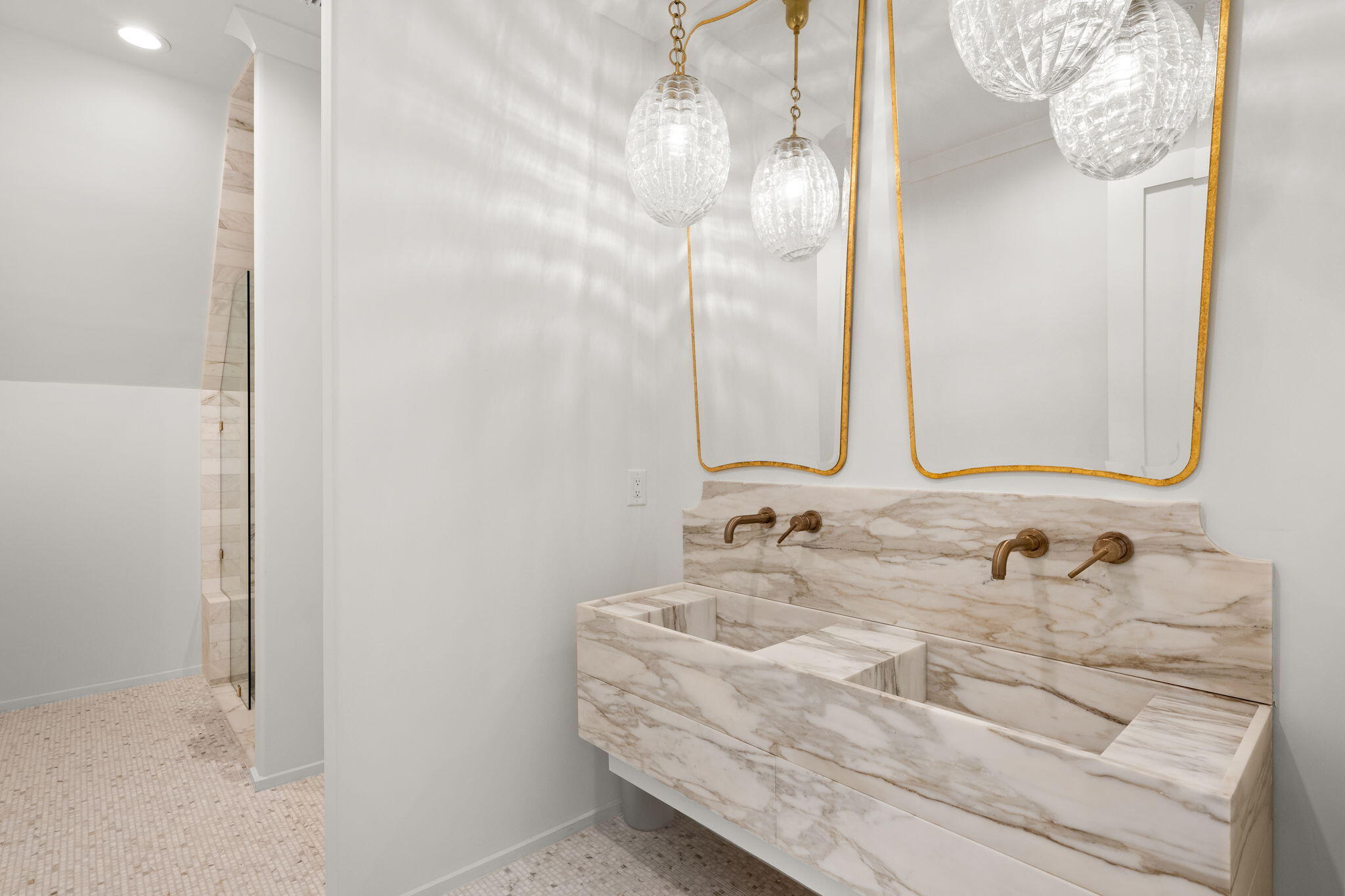 TRESCA PLACE - Residential