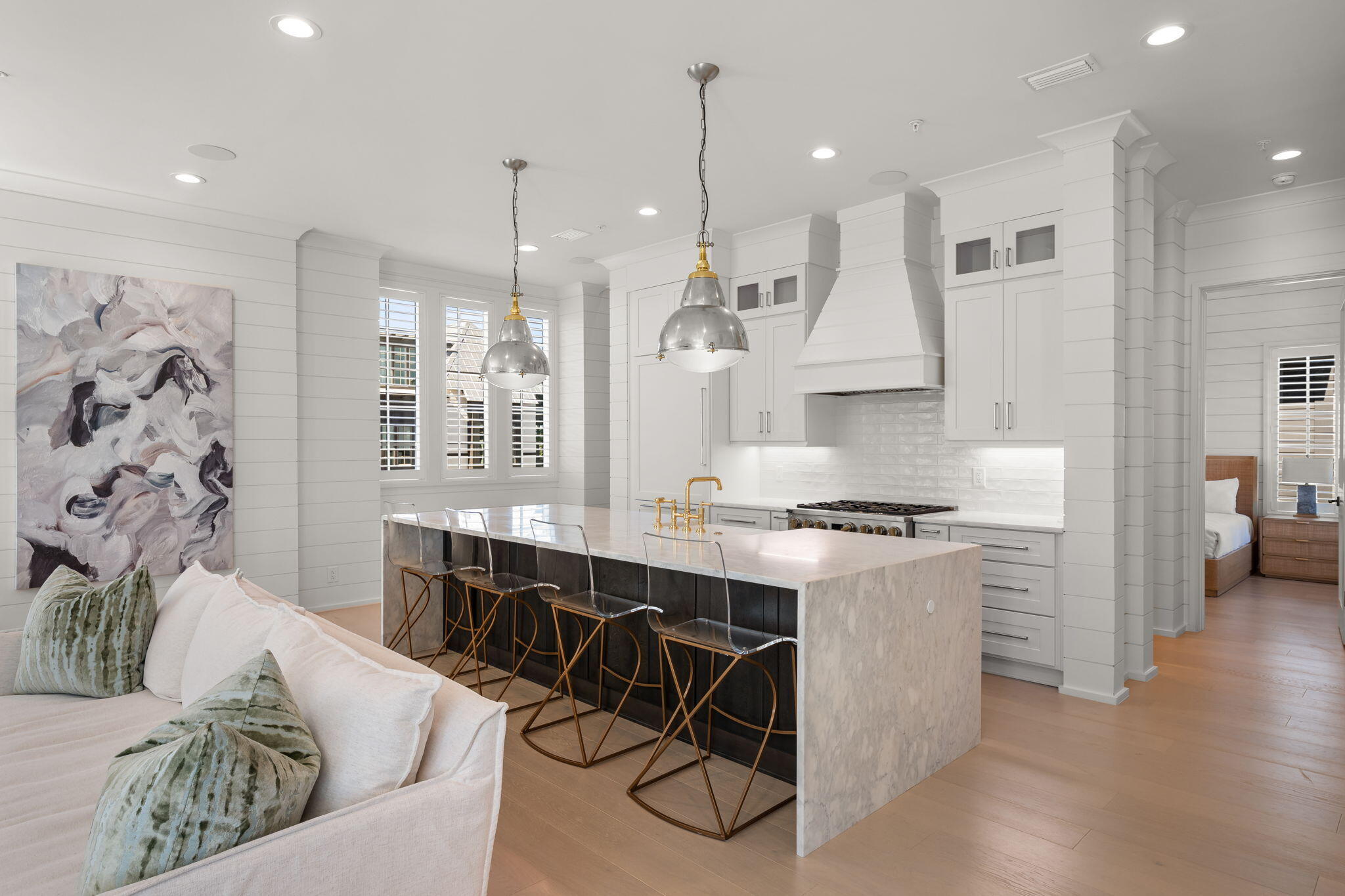 TRESCA PLACE - Residential