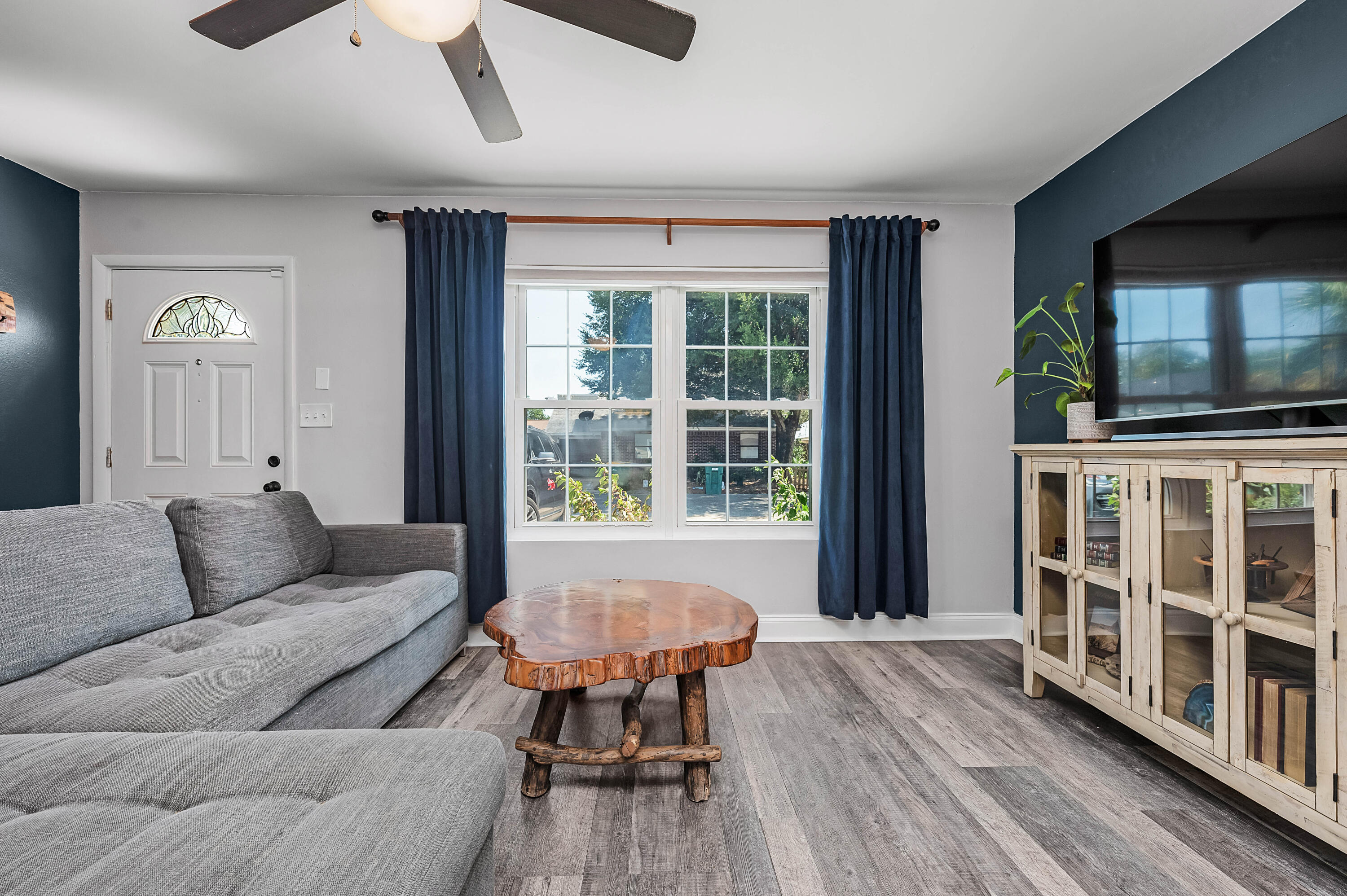 INDIAN OAKS - Residential