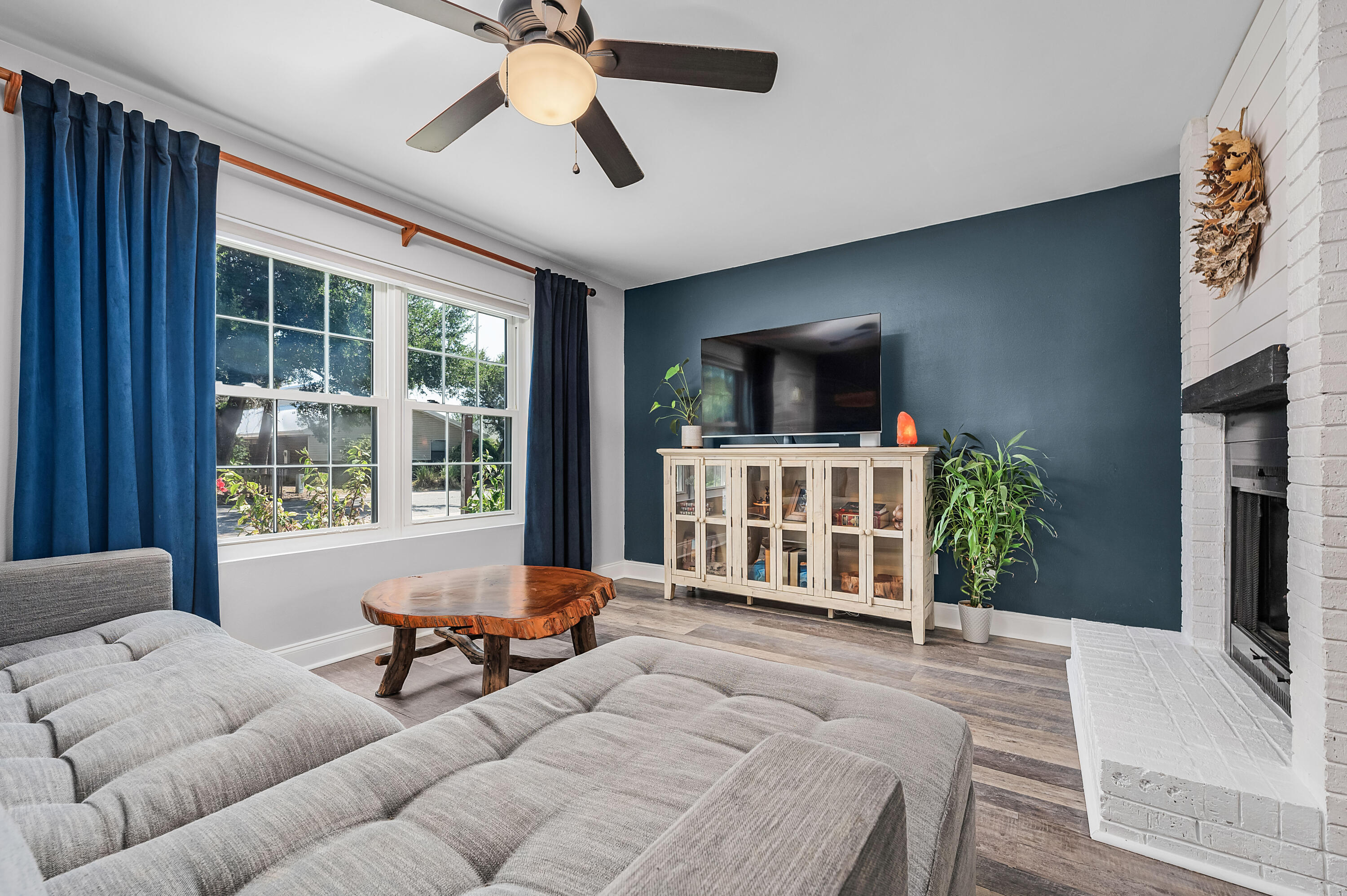 INDIAN OAKS - Residential