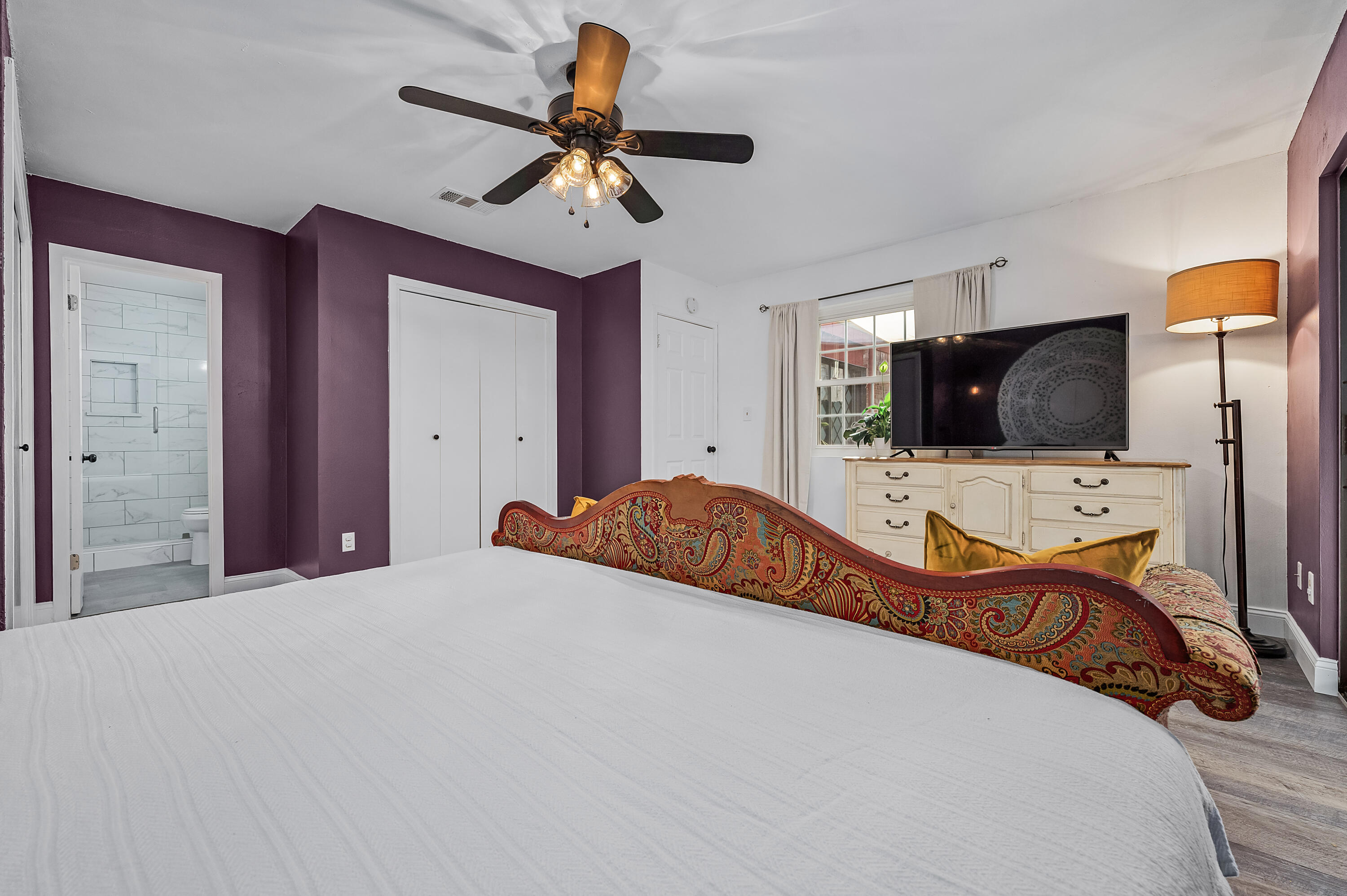 INDIAN OAKS - Residential