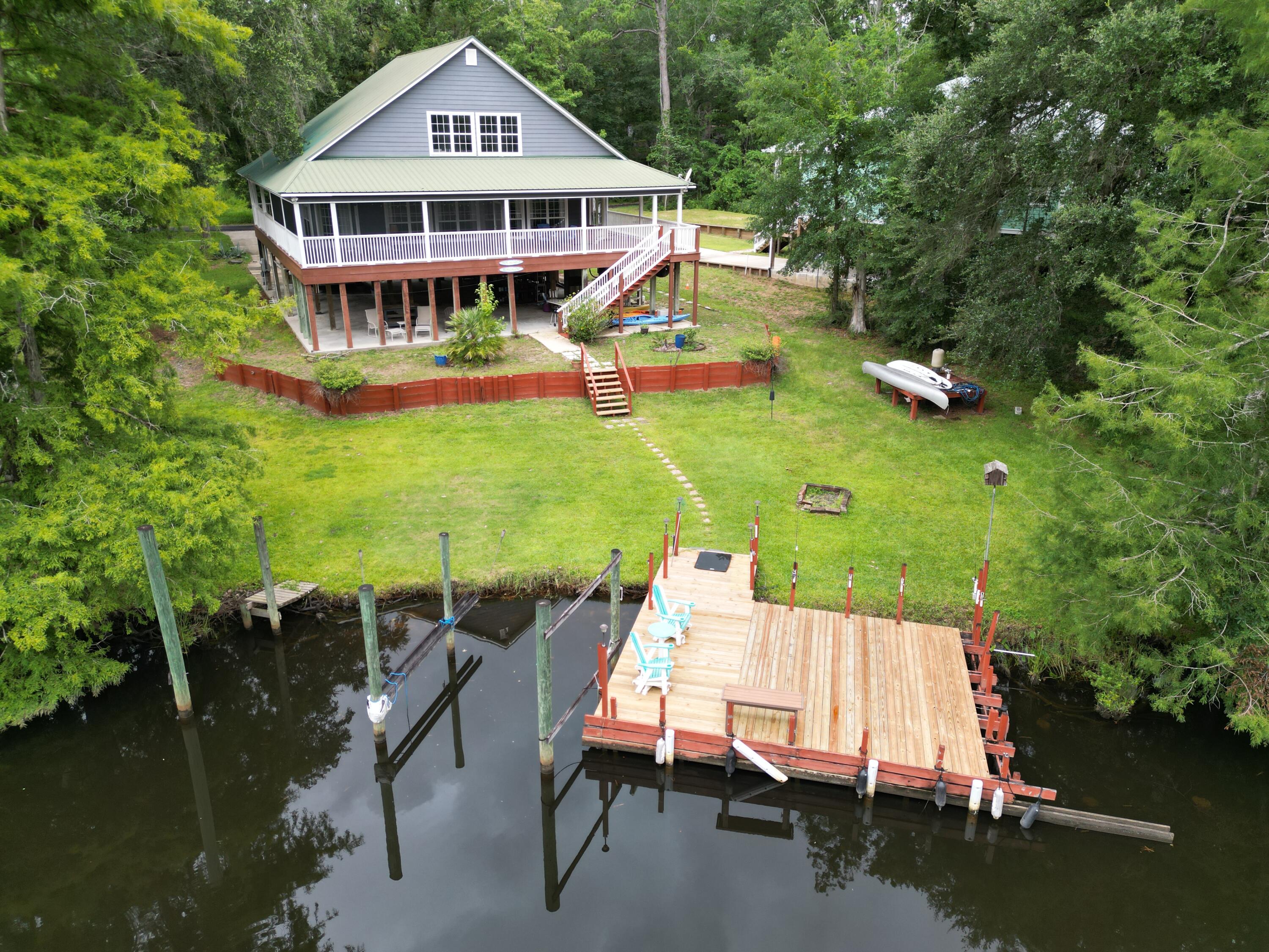 ALAQUA ESTATES - Residential