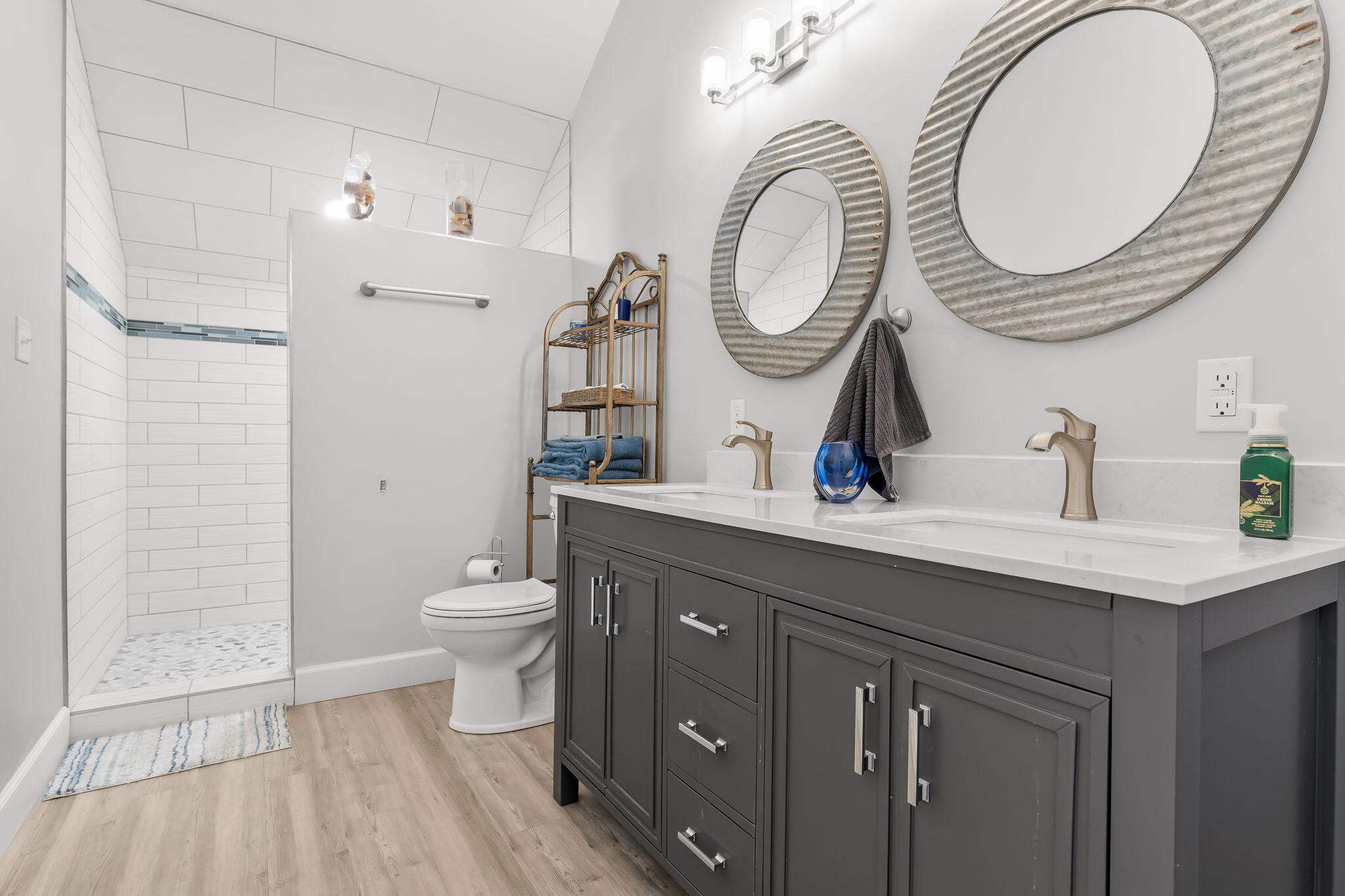 ALAQUA ESTATES - Residential