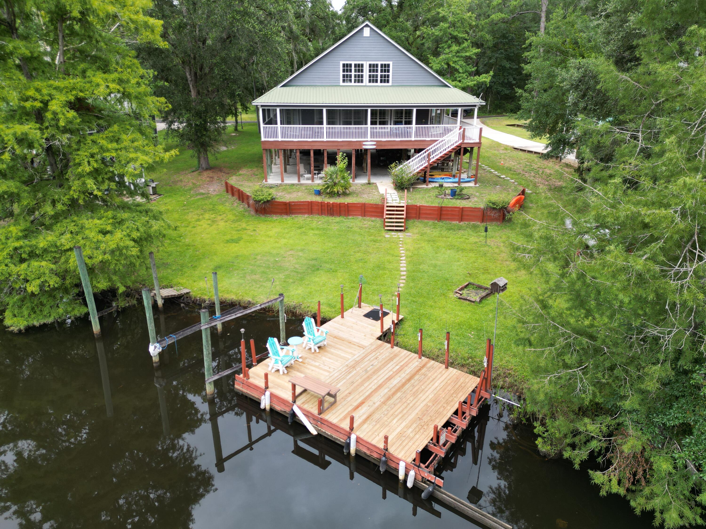 ALAQUA ESTATES - Residential