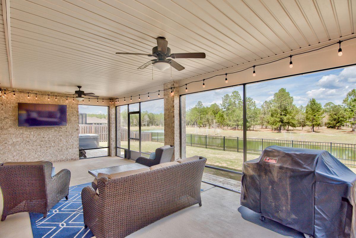 HAMMOCK BAY - Residential