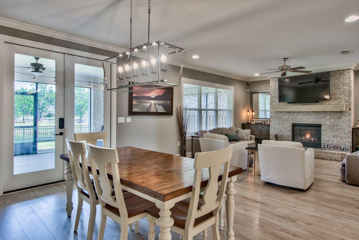 HAMMOCK BAY - Residential