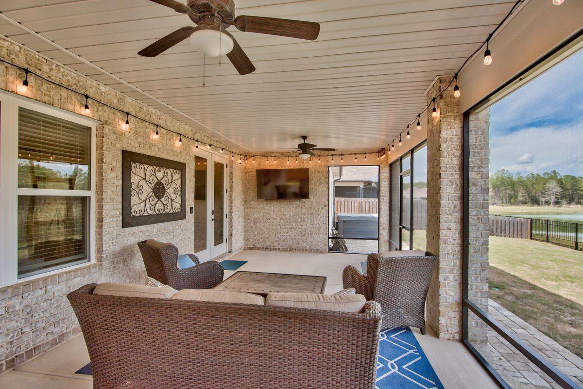 HAMMOCK BAY - Residential