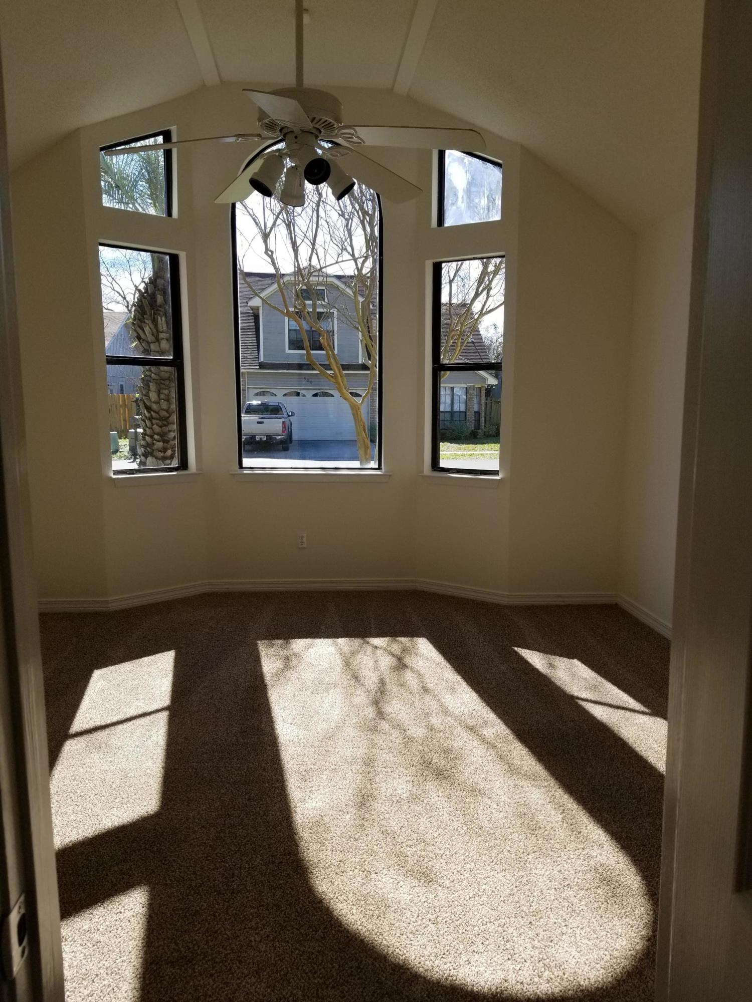 WOODLAND PARK ESTATES - Residential