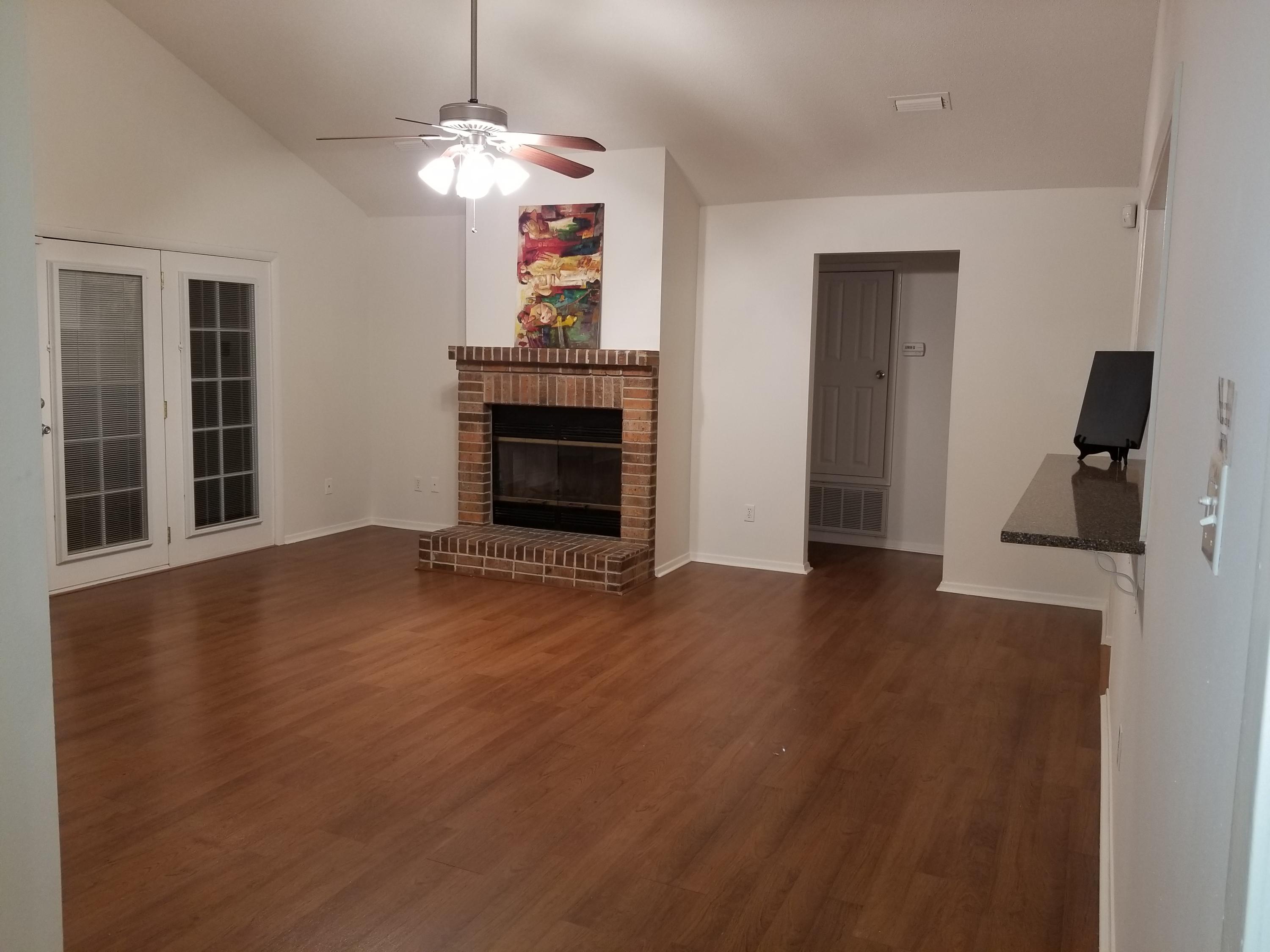 WOODLAND PARK ESTATES - Residential