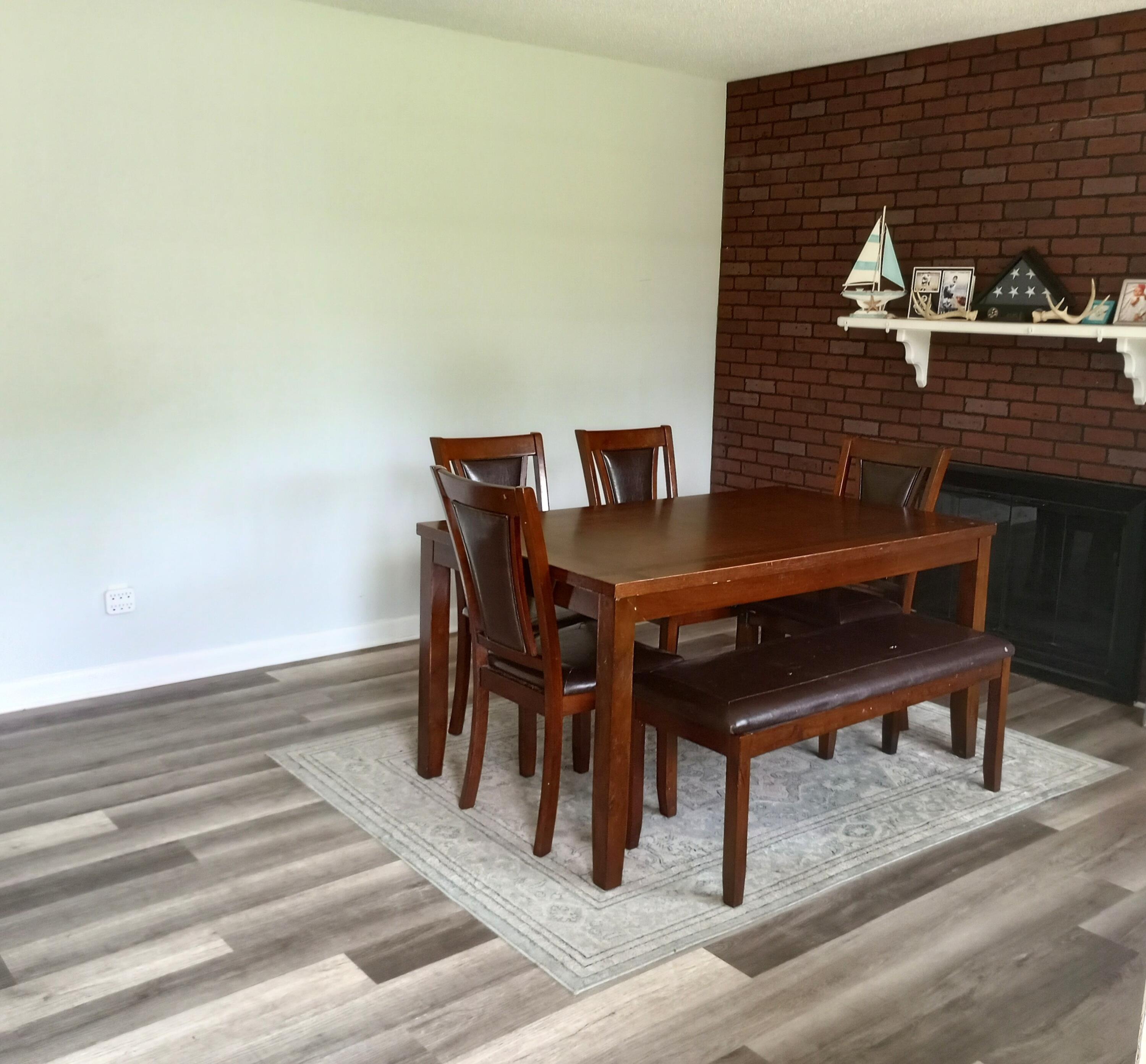 PINE HARBOR - Residential