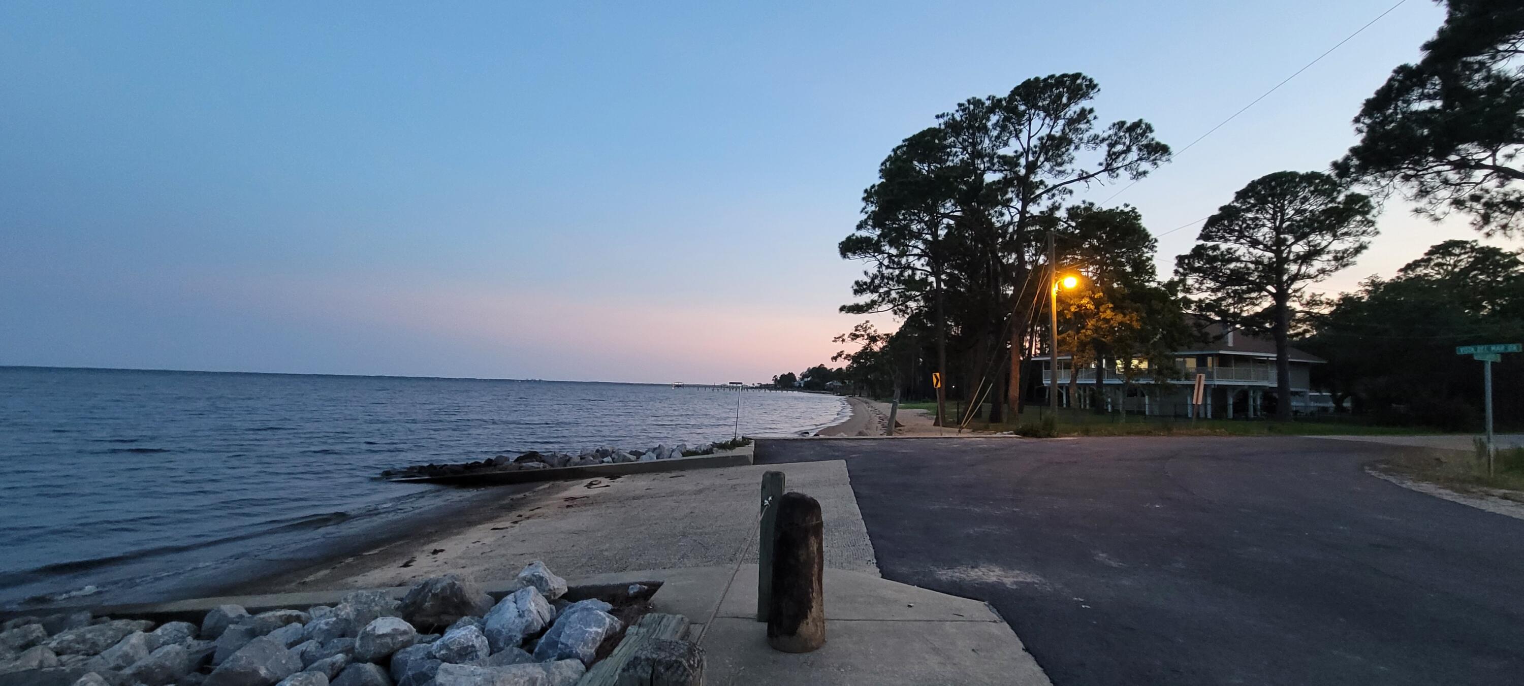 PINE HARBOR - Residential