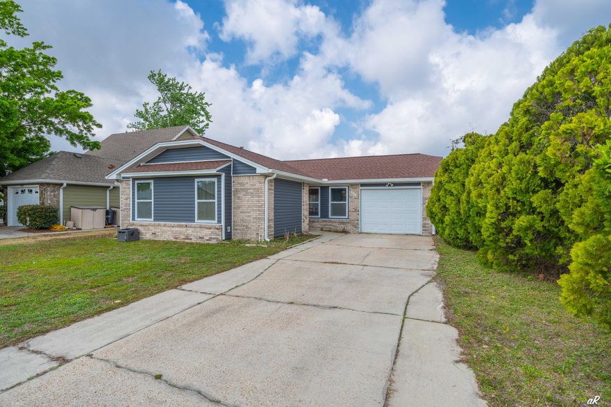 If having easy access to local conveniences is a top priority for you, then 433 Tanya Pass is for you! This charming single-family home with 3 bedrooms, 2 bathrooms and a one-car garage located in the heart of Callaway has all the amenities you need for comfortable living. The home's open floor plan features a spacious living area, perfect for entertaining or relaxing. The kitchen is fully equipped, has plenty of cabinet space, and a breakfast bar. The master bedroom is spacious and features an en-suite bathroom with a decorative tile walk-in shower. A new gas water heater was recently installed.