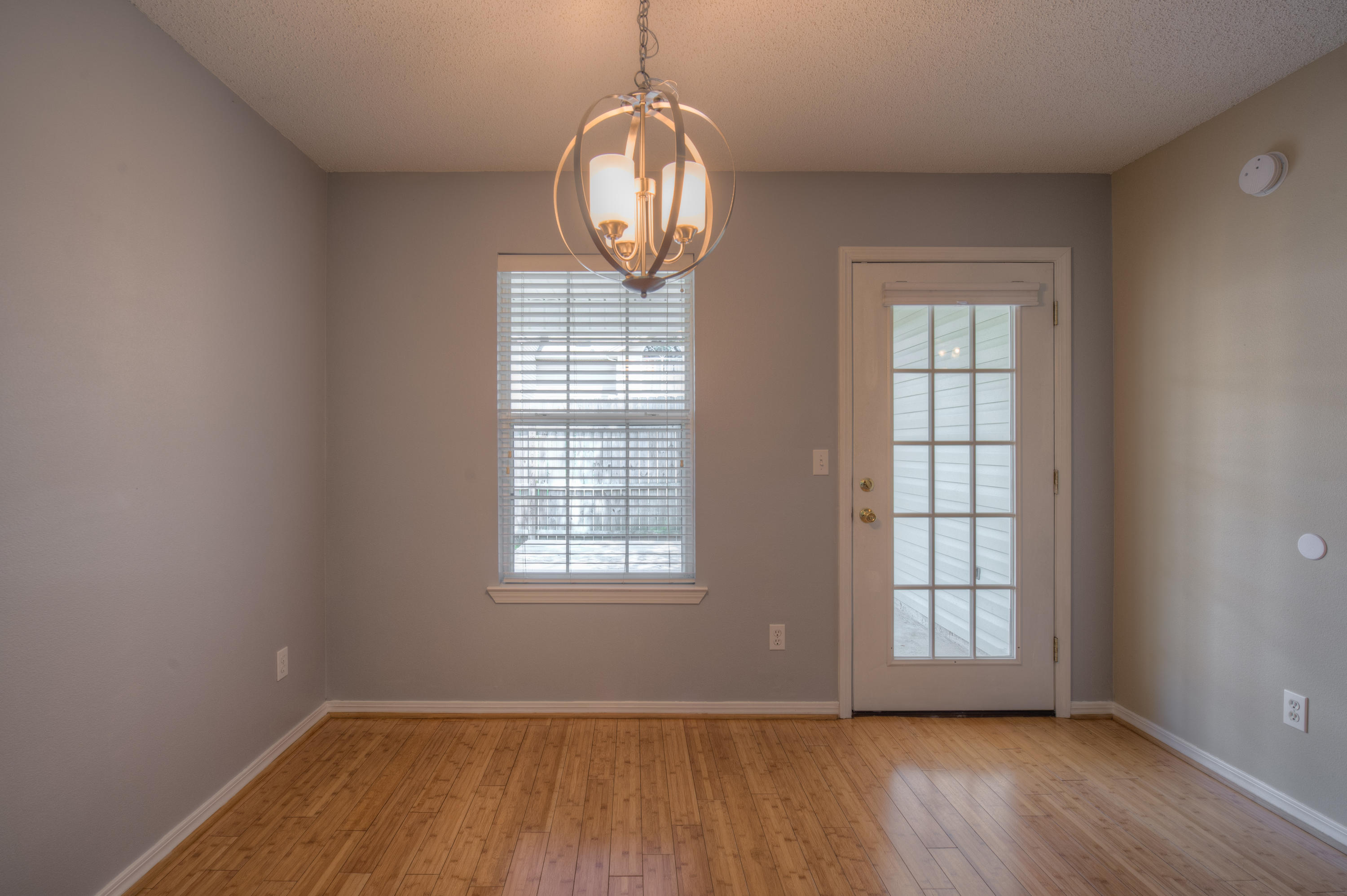 LAUDERHILL - Residential