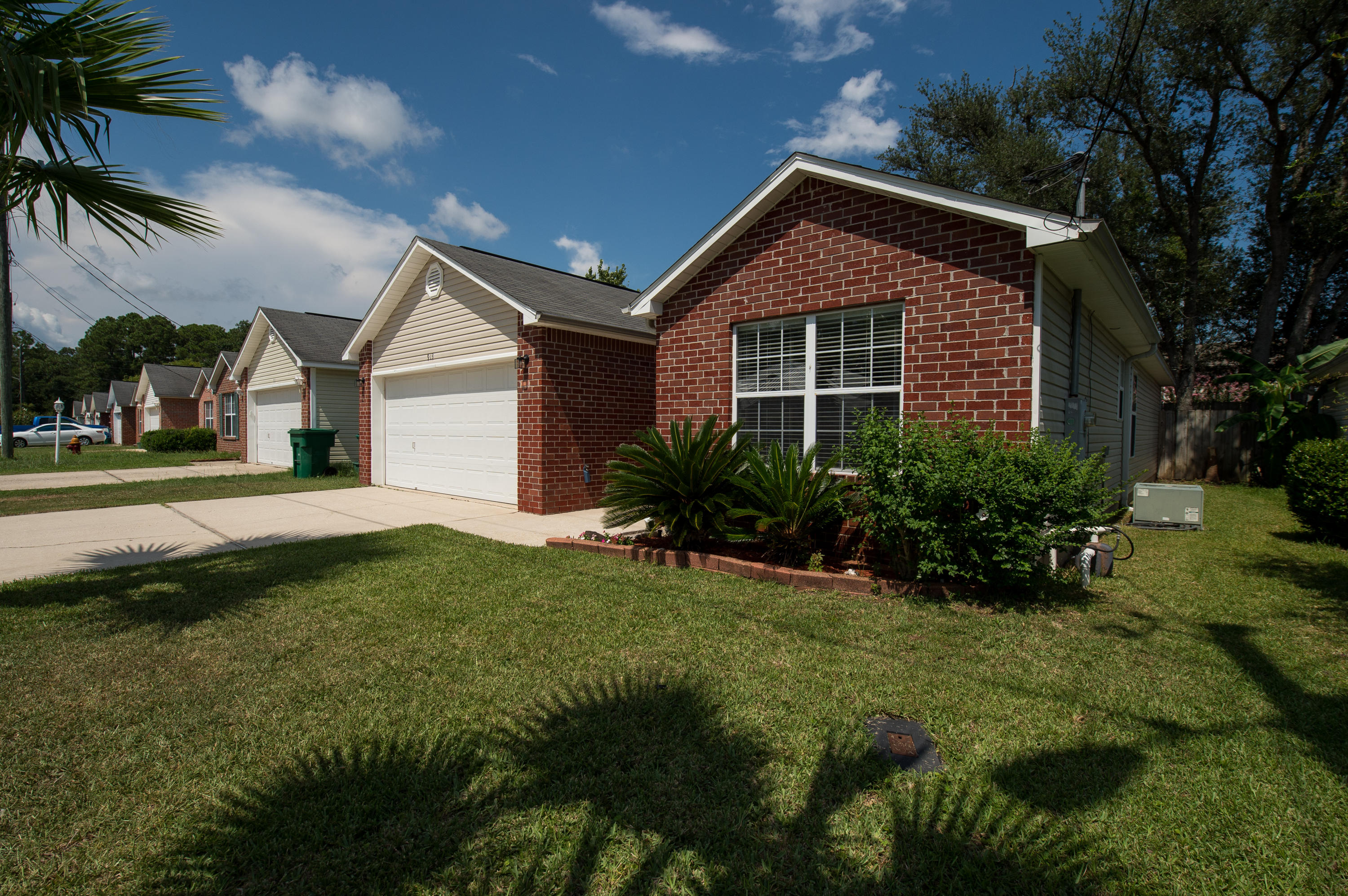 LAUDERHILL - Residential