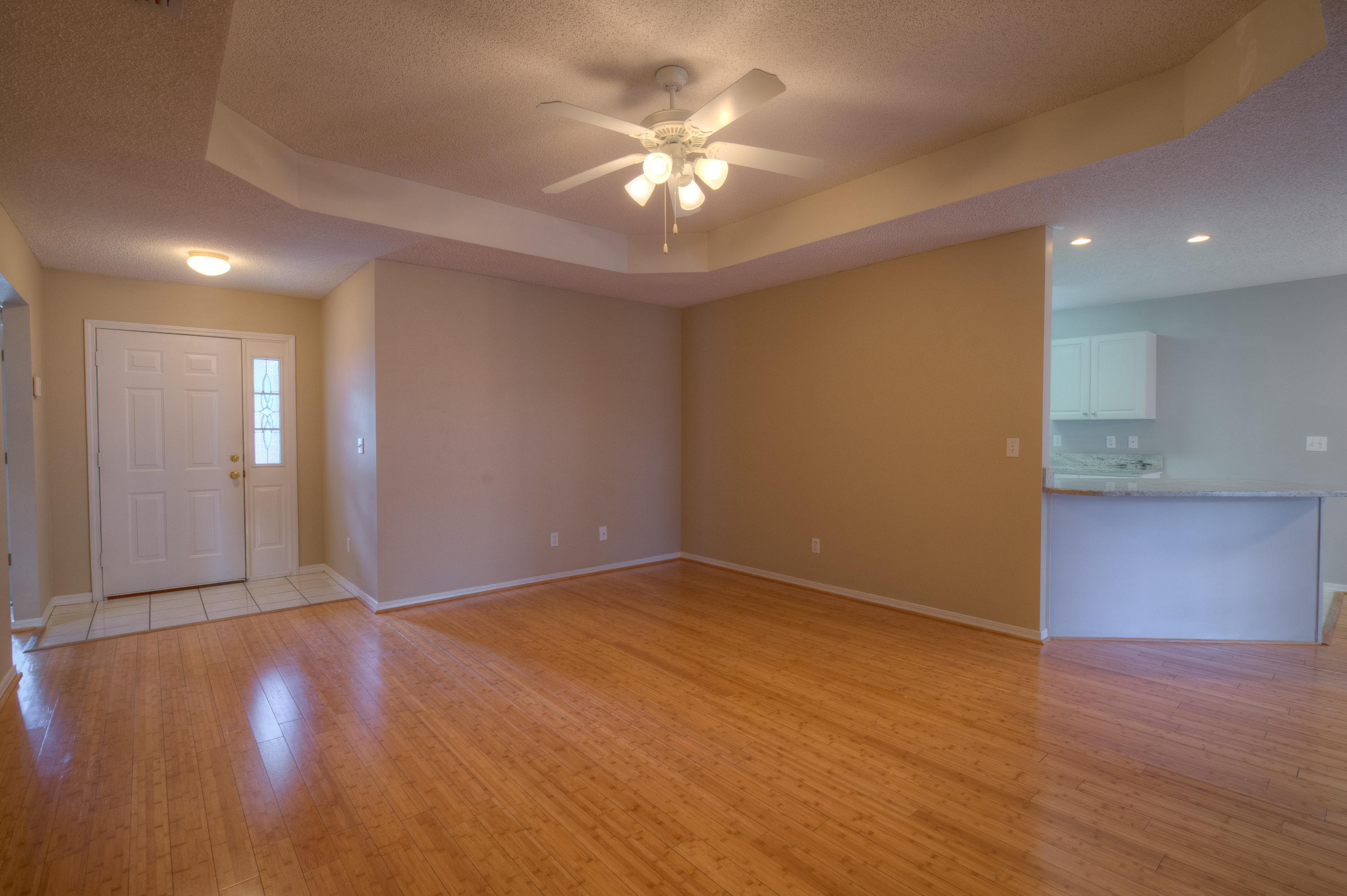 LAUDERHILL - Residential