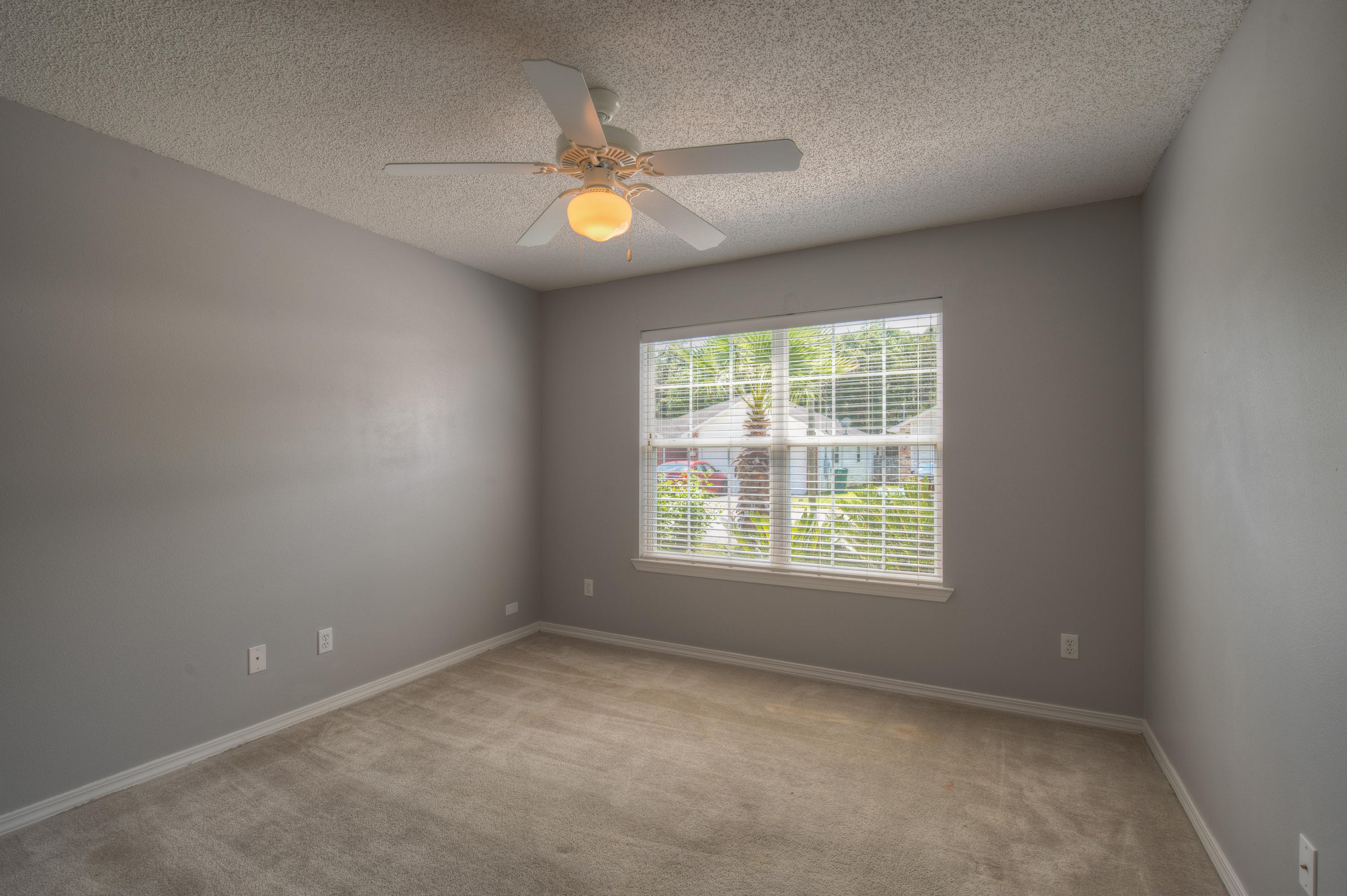 LAUDERHILL - Residential