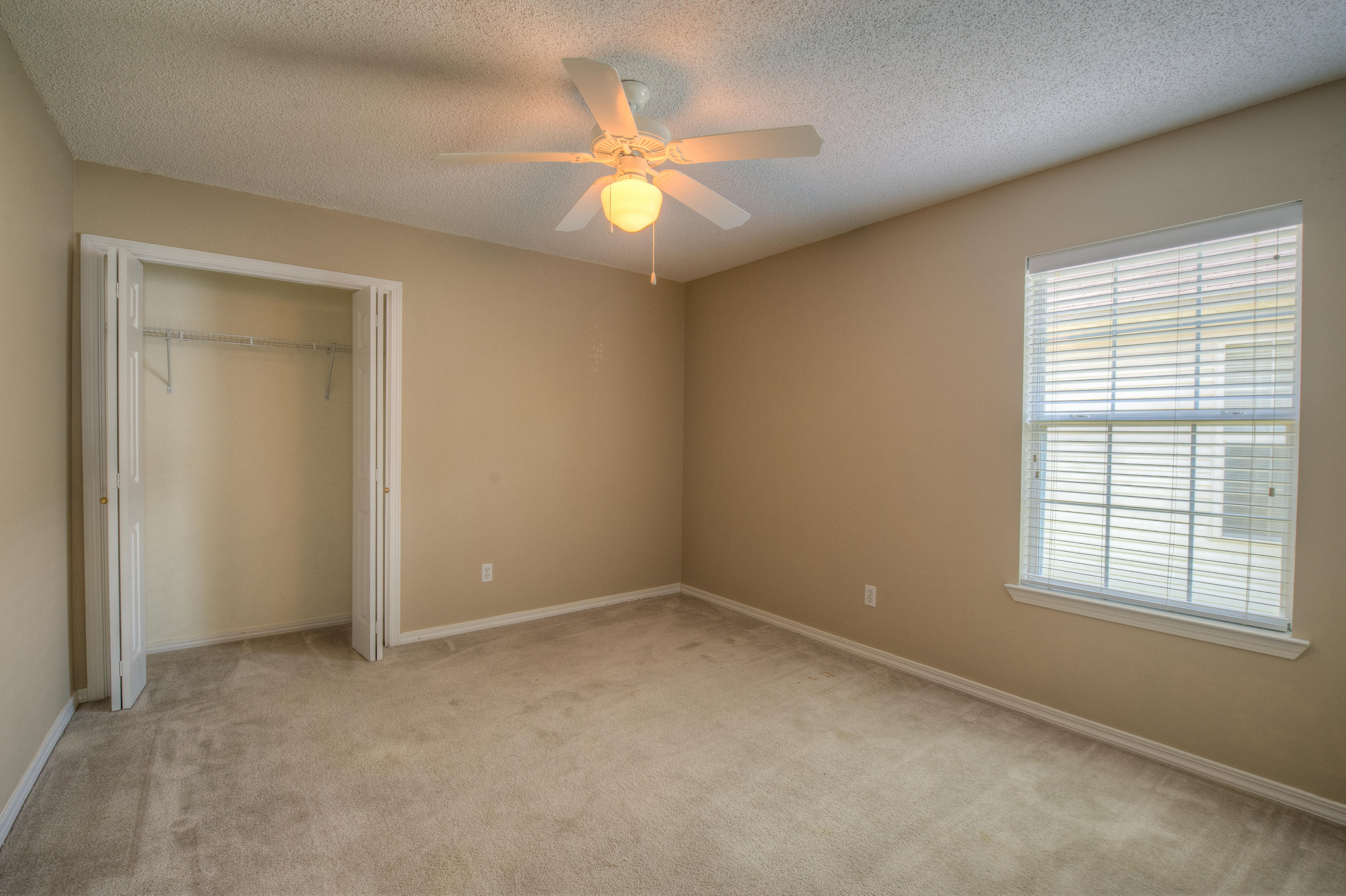 LAUDERHILL - Residential