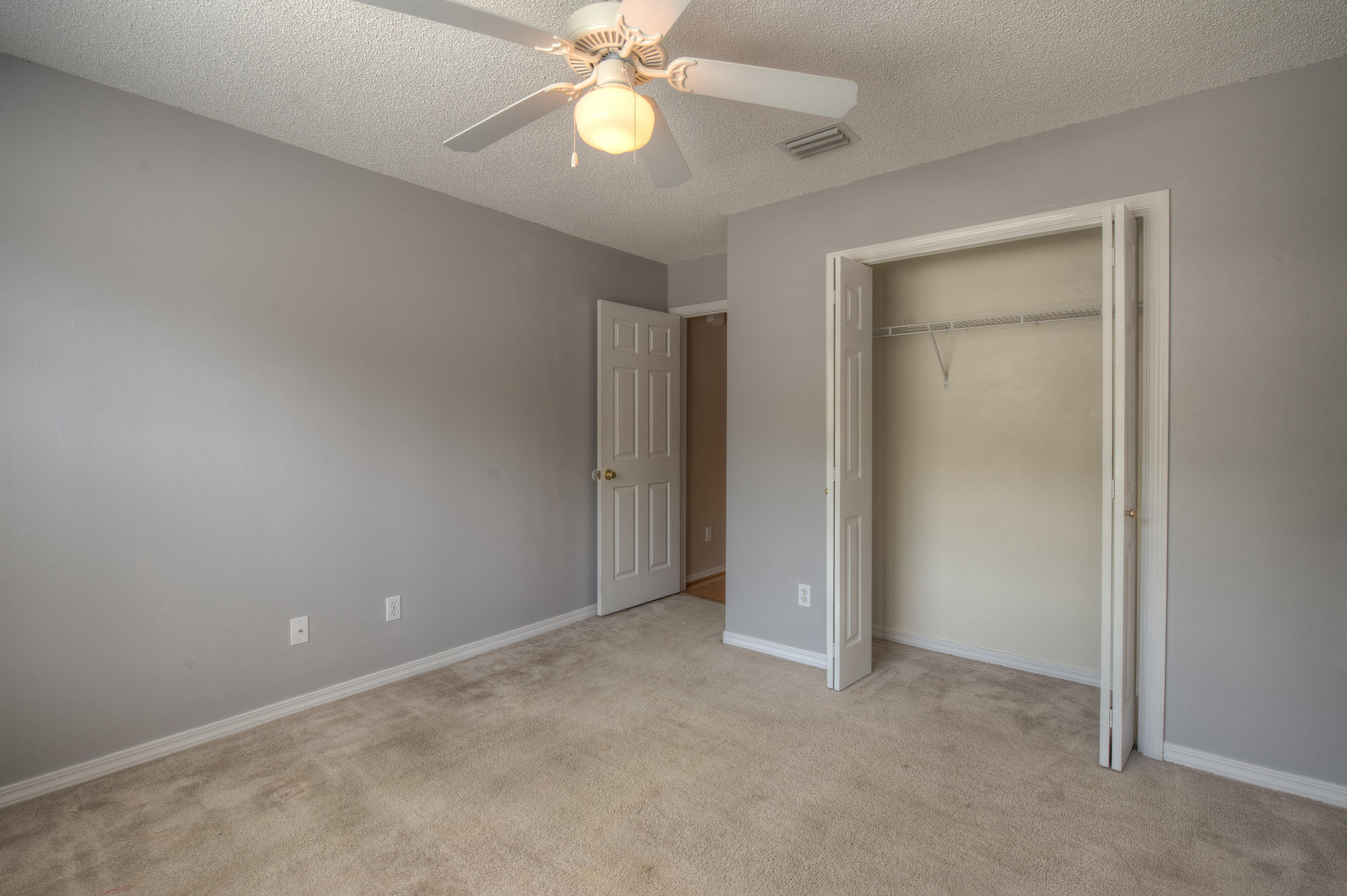 LAUDERHILL - Residential