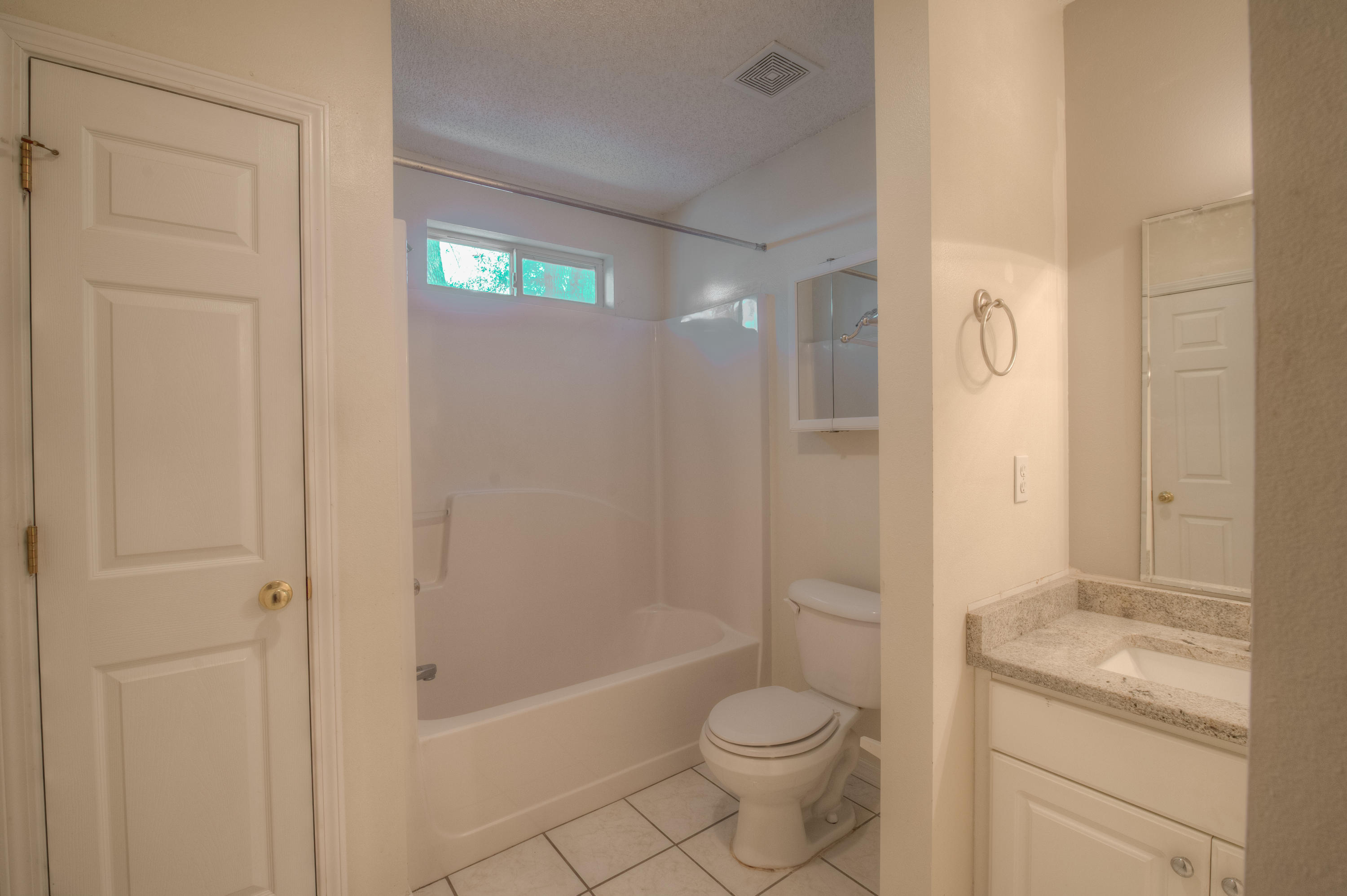 LAUDERHILL - Residential