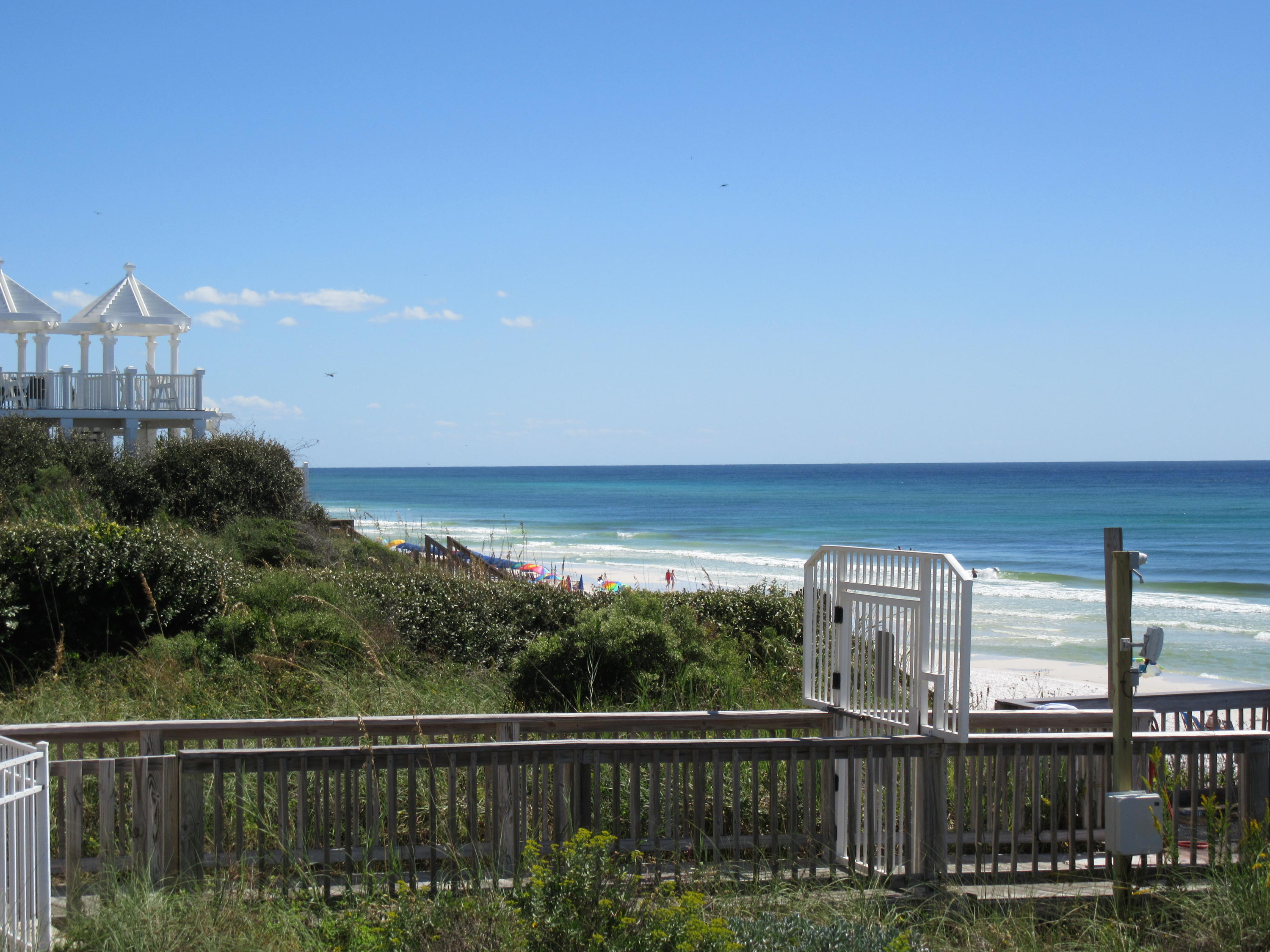 INN AT BLUE MOUNTAIN BEACH - Residential