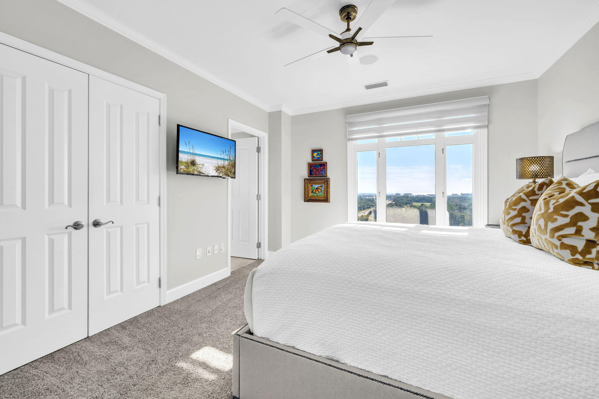 ONE WATER PLACE - Residential