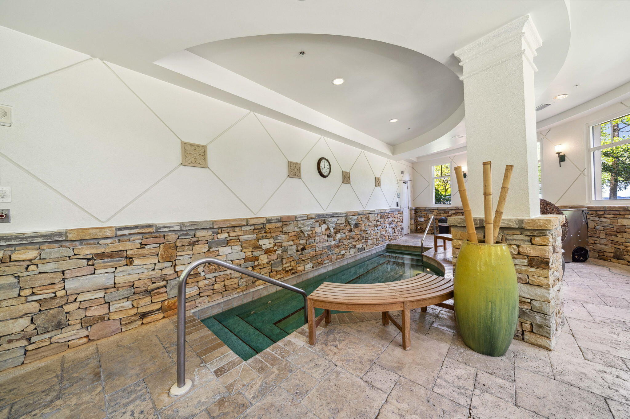 ONE WATER PLACE - Residential