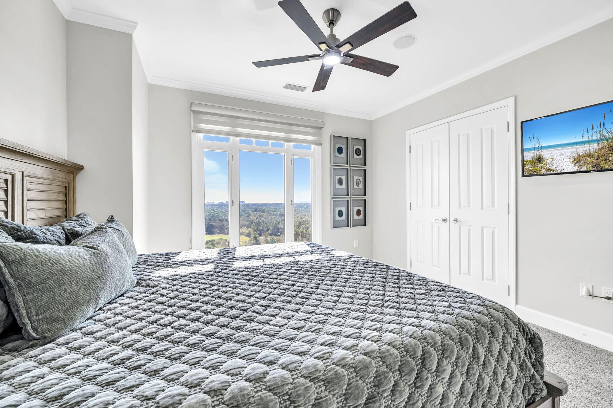 ONE WATER PLACE - Residential