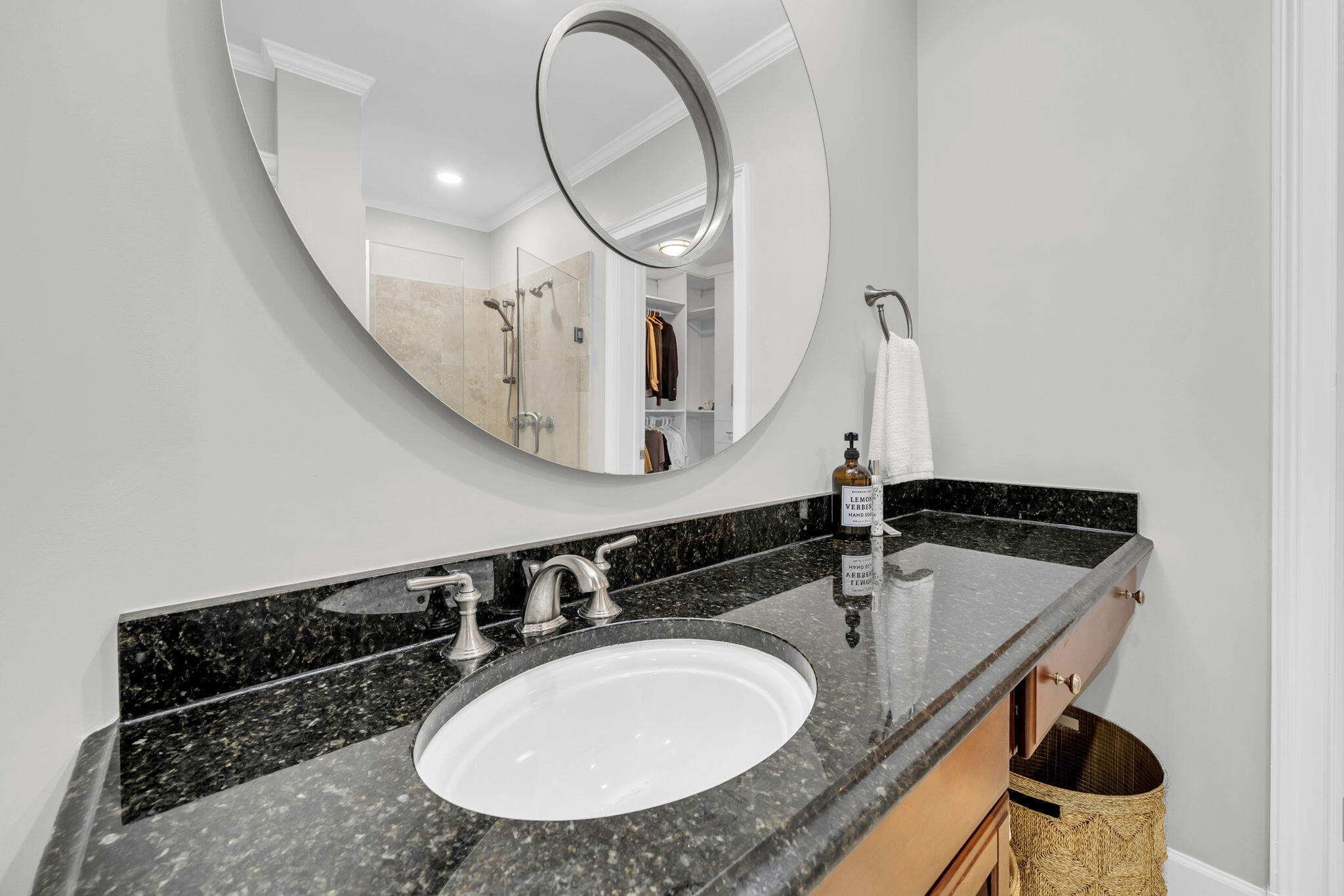 ONE WATER PLACE - Residential