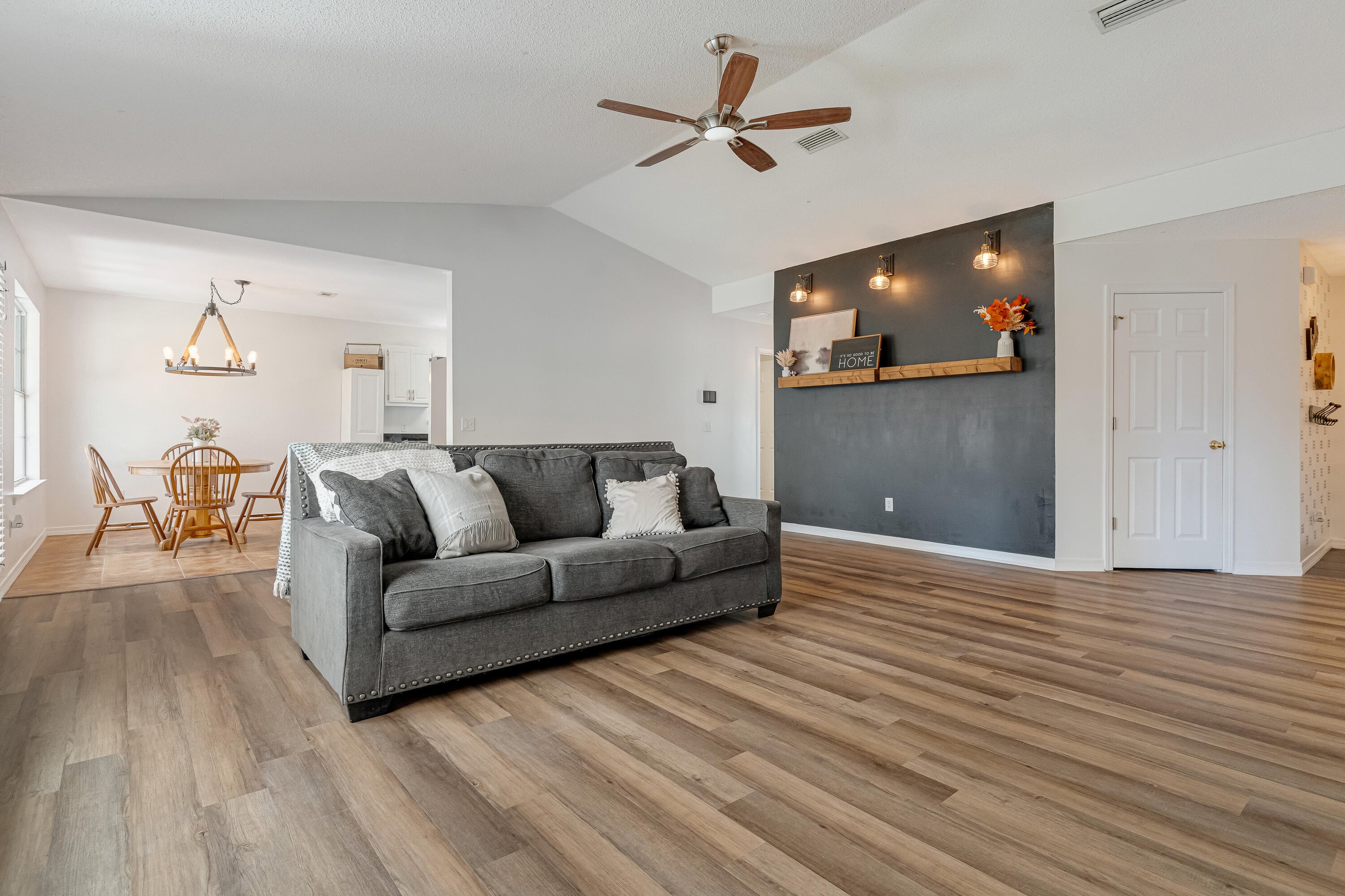 STEEPLECHASE PH 3 - Residential