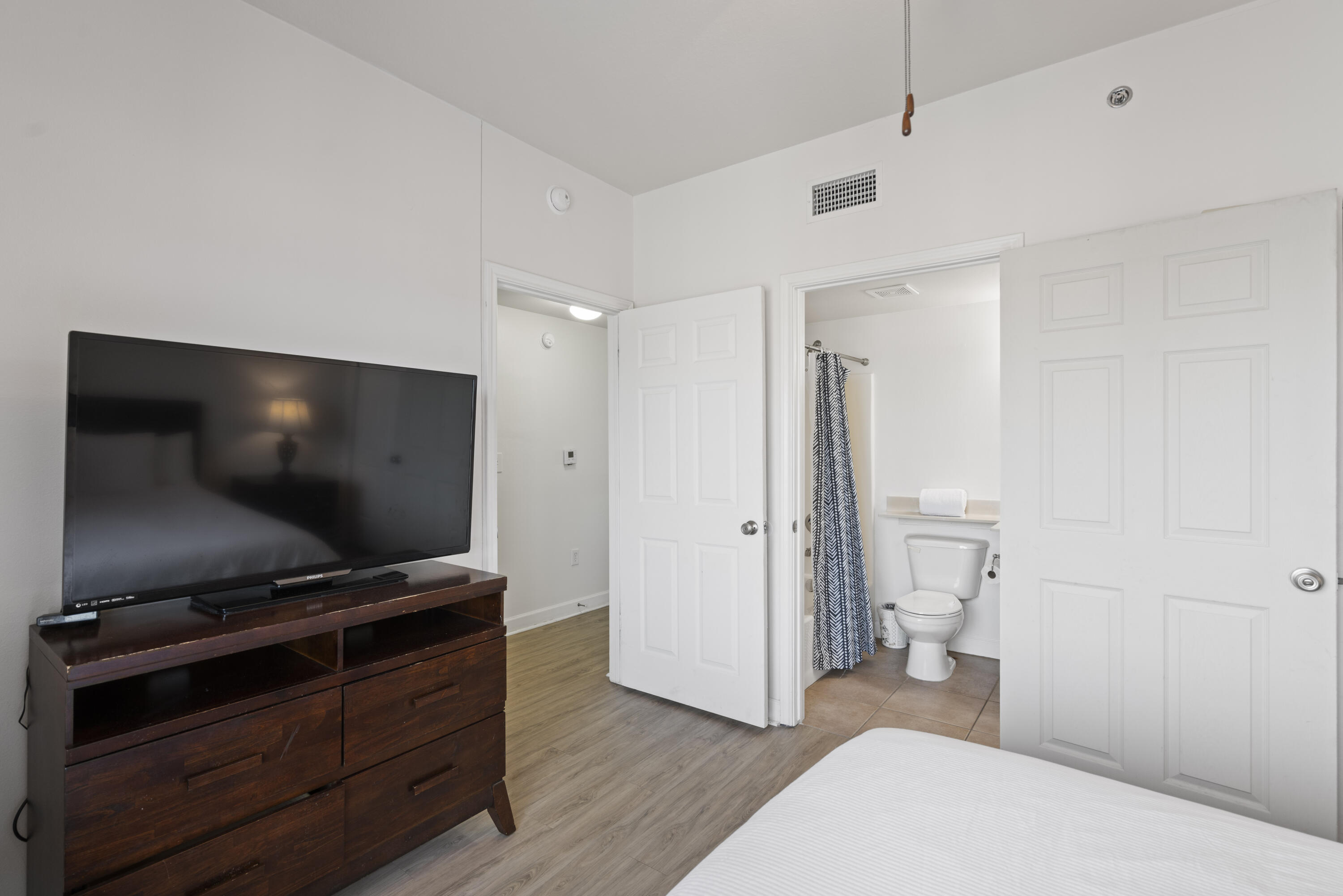 SHORES OF PANAMA II - Residential