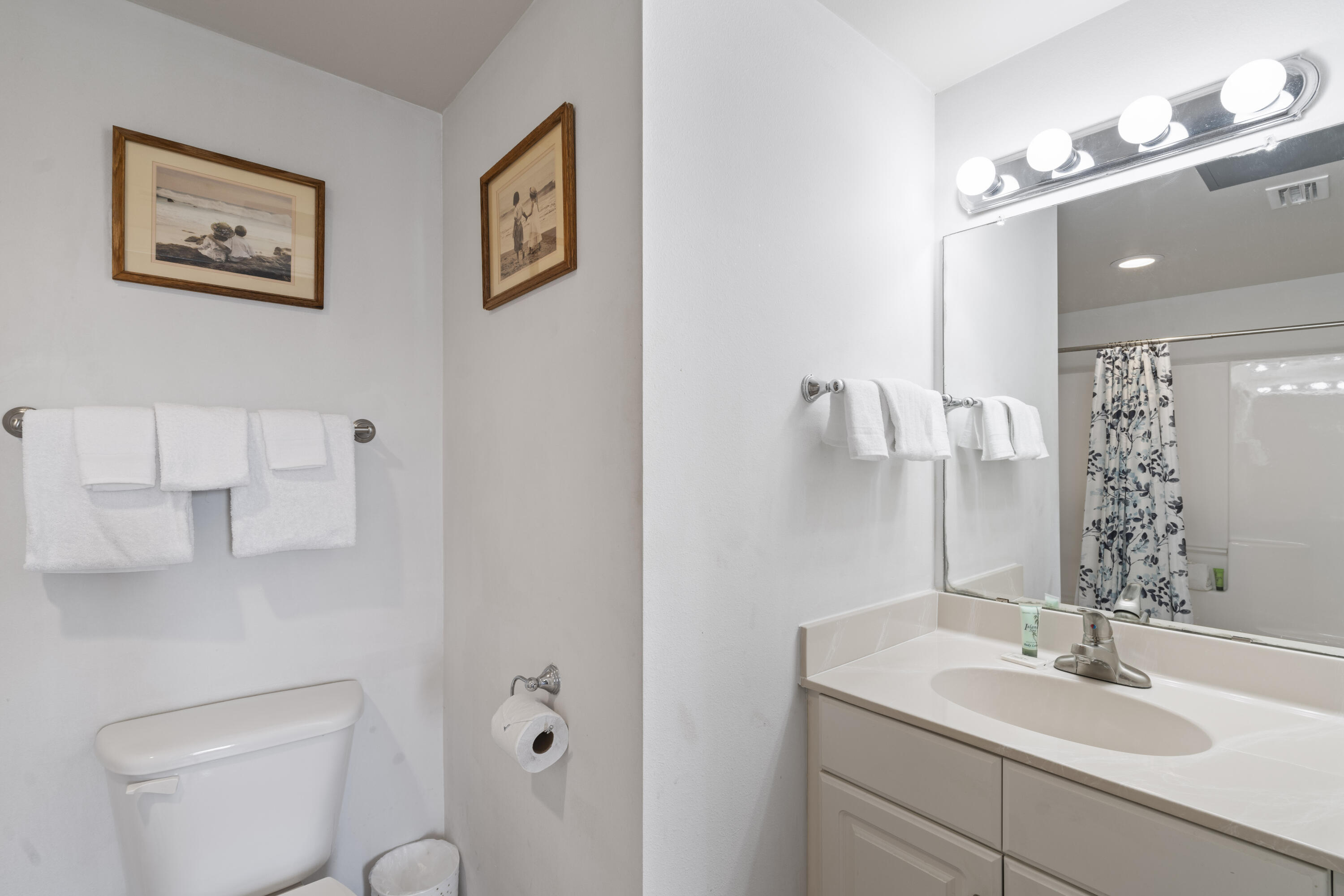 SHORES OF PANAMA II - Residential