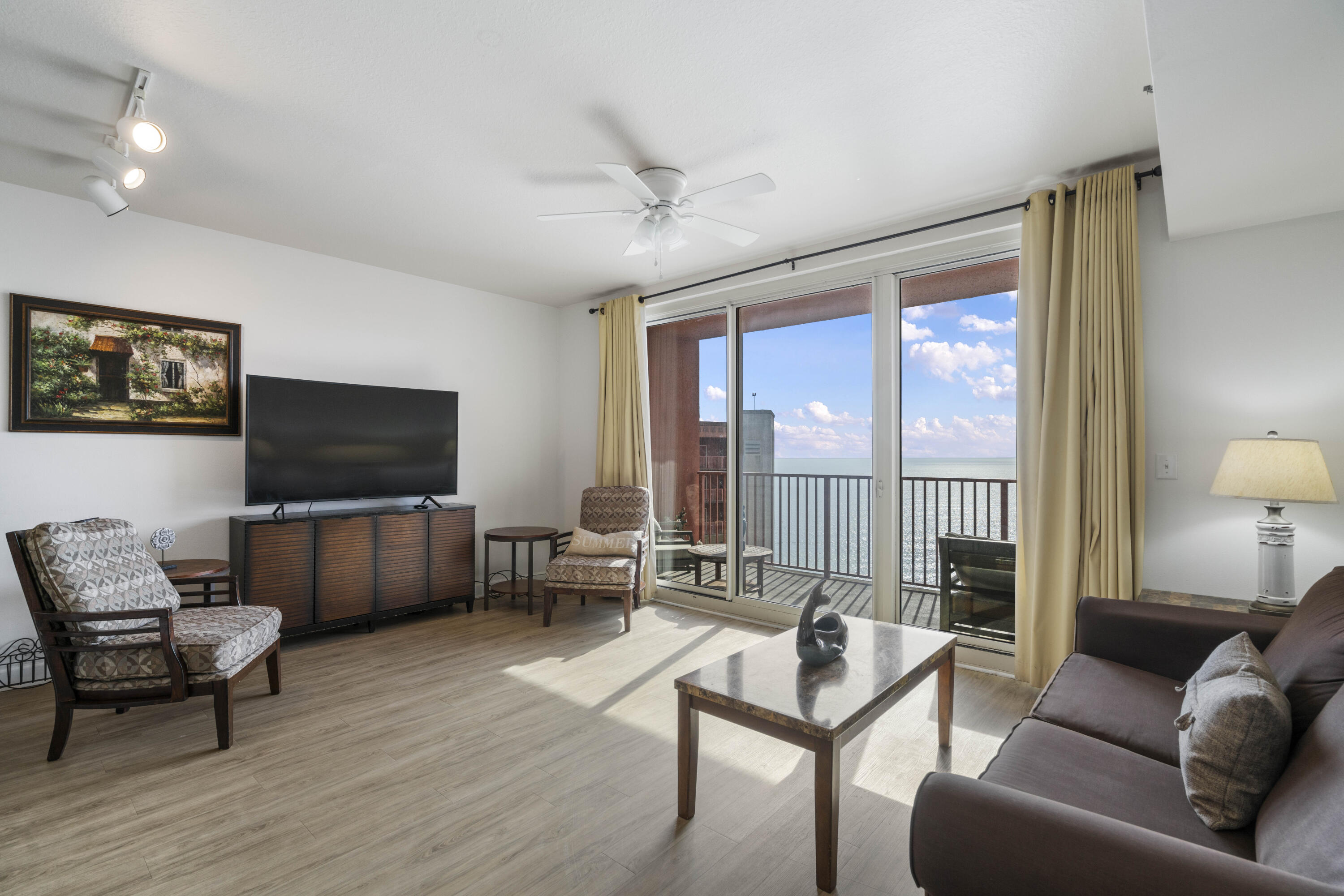 SHORES OF PANAMA II - Residential