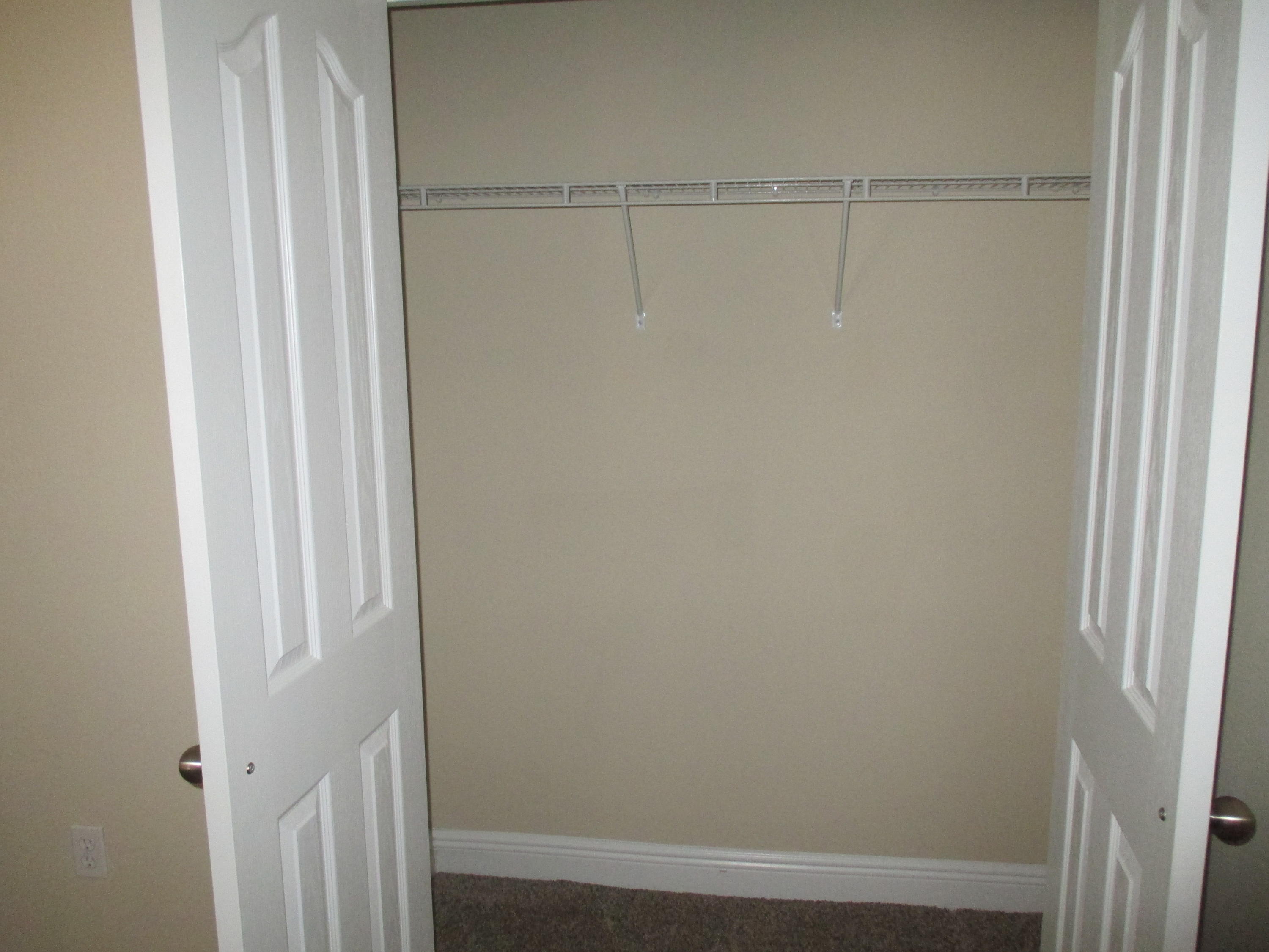 ROLLING RIDGE - Residential