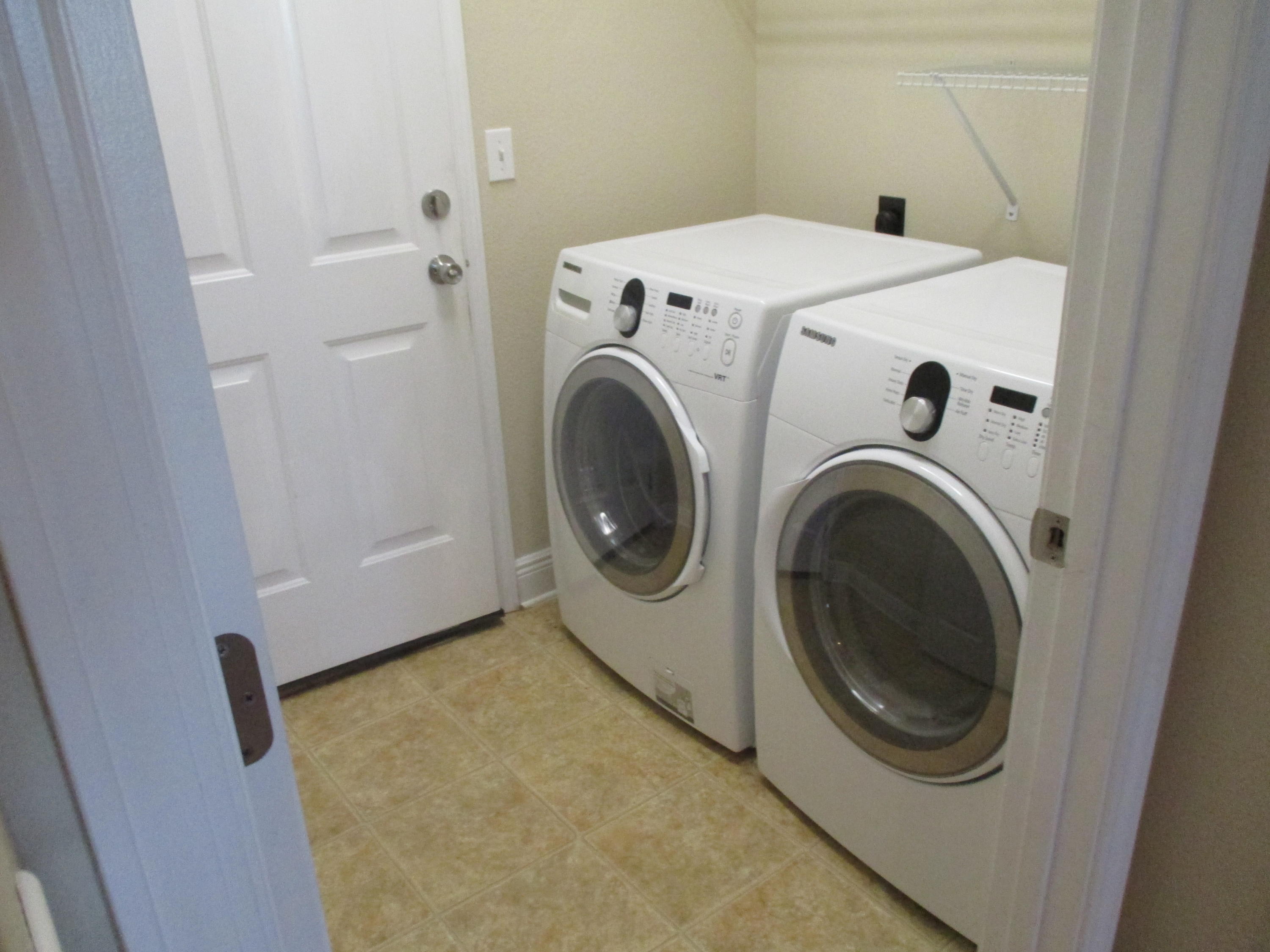 ROLLING RIDGE - Residential