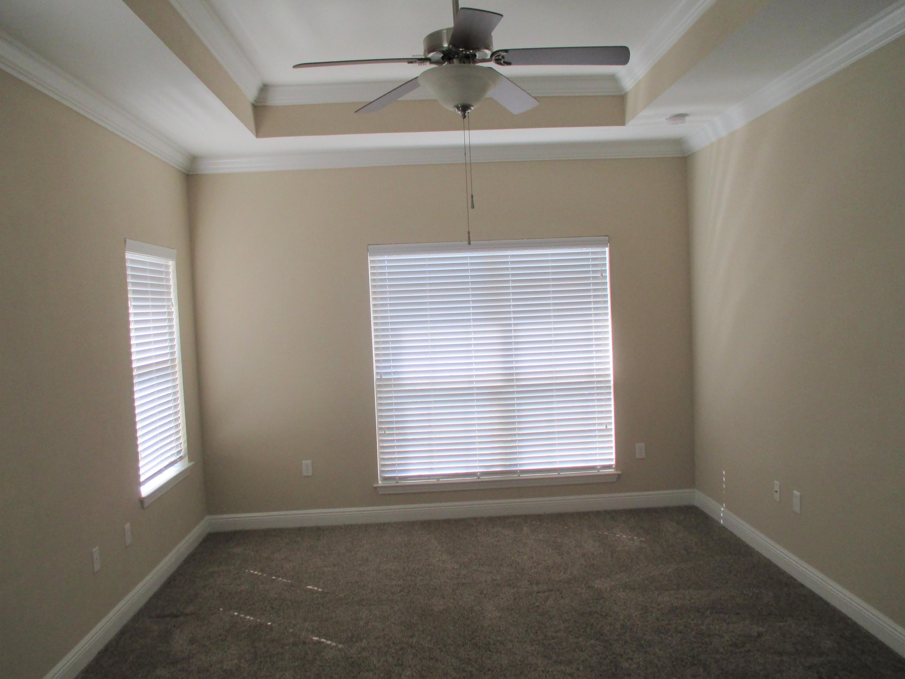 ROLLING RIDGE - Residential