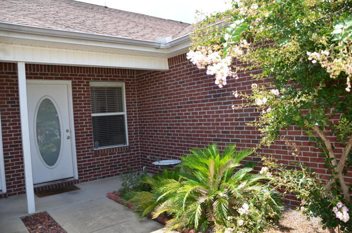 Very clean, well-maintained Town home in the heart of Destin close to Shopping, Restaurants & Entertainment. All bedrooms on the second level. Spacious living room, Living dinning combo. Breakfast bar, Guest Bath first level. Tile on the entire first level. 1 car garage, Lots of closet space. Great rental & or your personal home. Buyer to verify any & all dimensions.