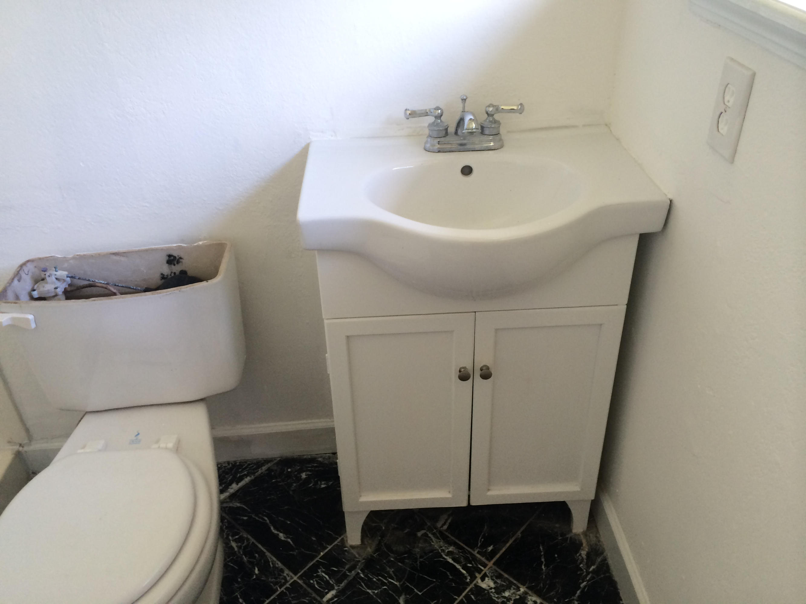 CHATEAU PRES DE LA MER - Residential