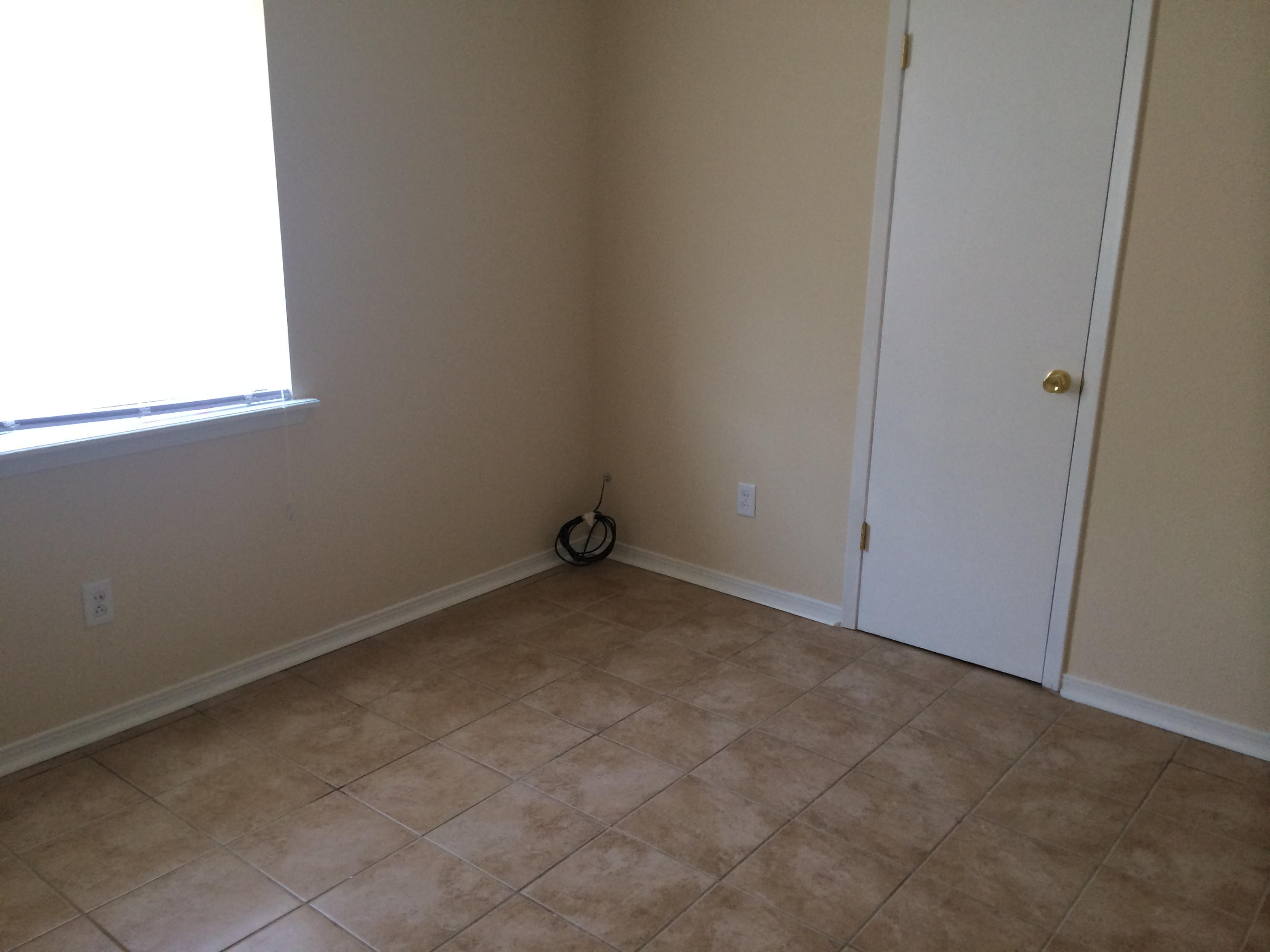 CHATEAU PRES DE LA MER - Residential